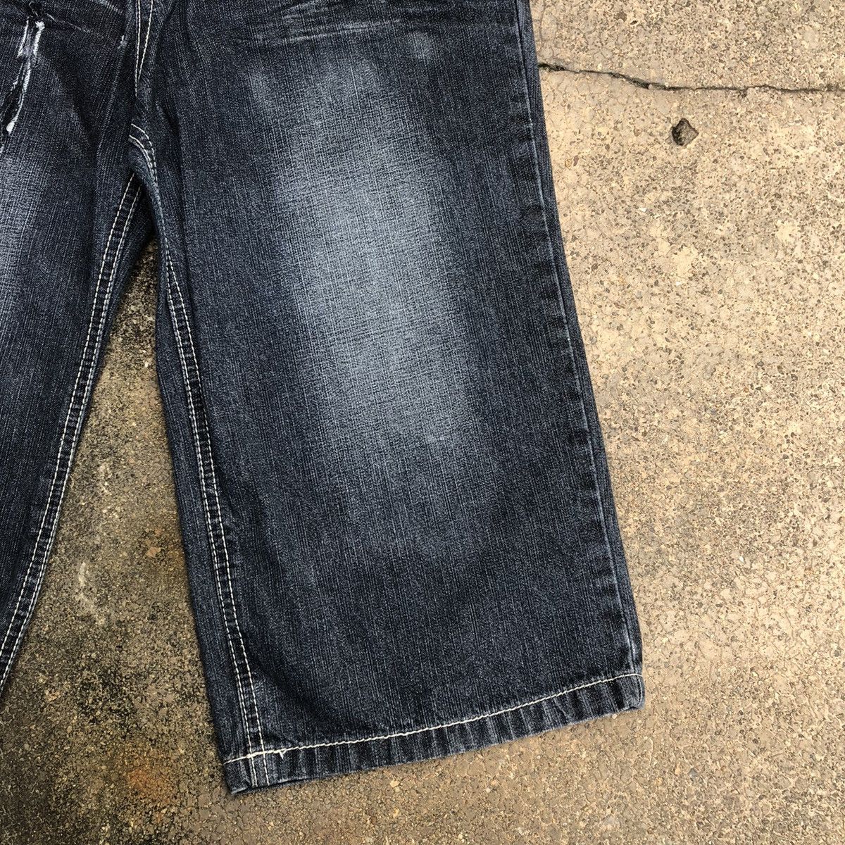 Japanese Brand 🔥Rare🔥🇯🇵Gangbuster Stoned Wash Rips Denim Shorts Pants Size US 29 - 5 Thumbnail