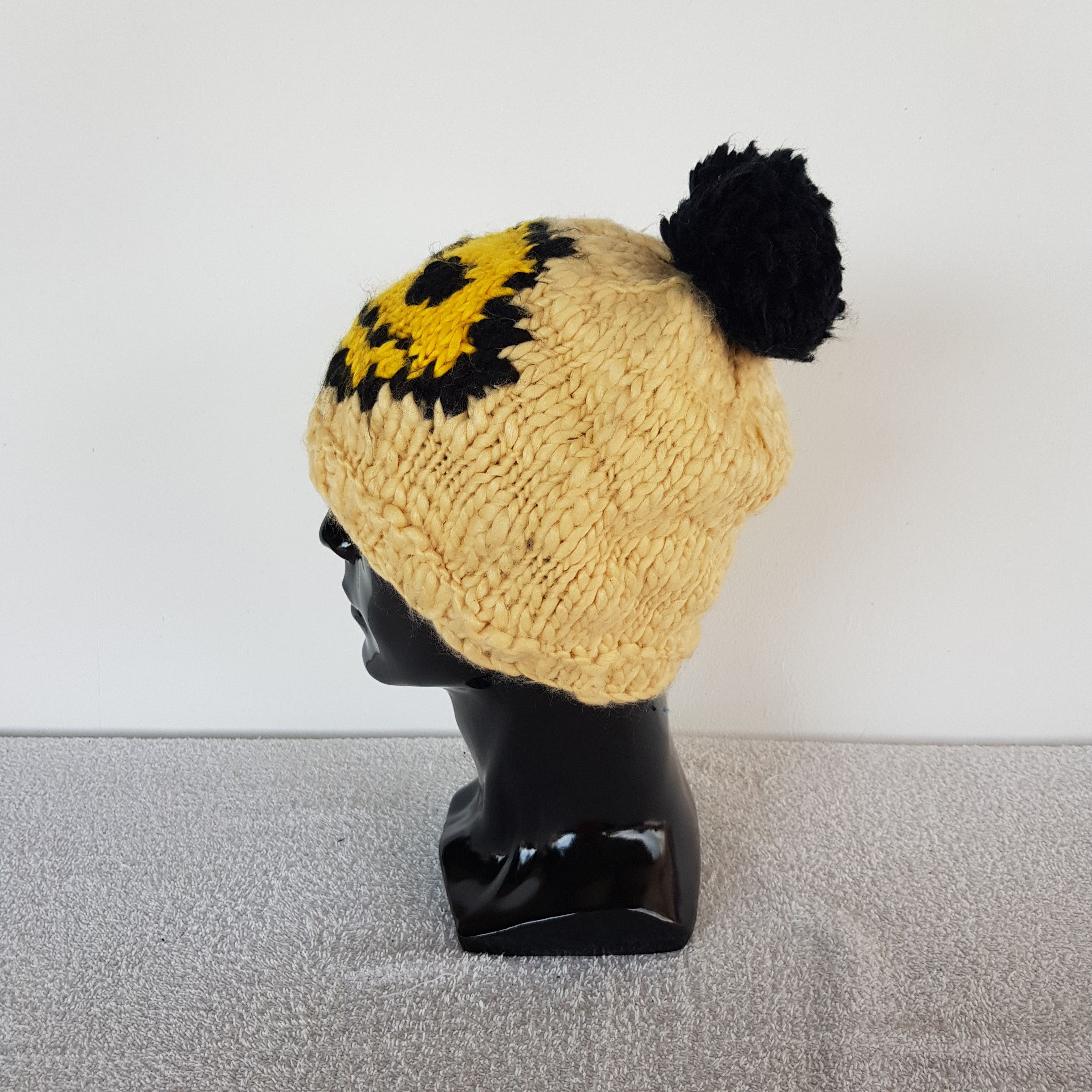 Japanese Brand × Vintage Smile Face Beanie Snow Cap alike Kapital Hats Knitted Size ONE SIZE - 4 Thumbnail