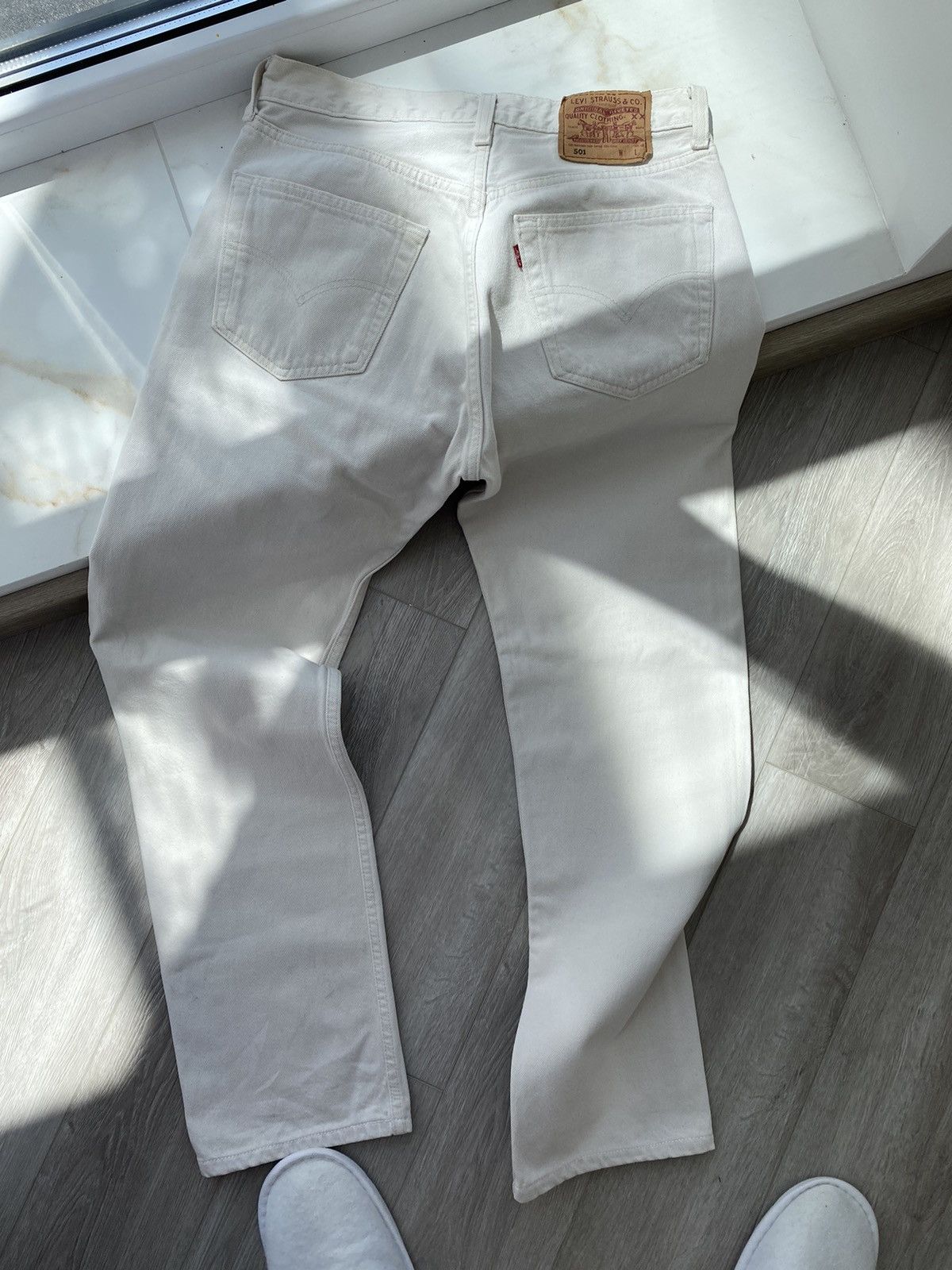 Levi's × Levi's Vintage Clothing × Vintage VINTAGE LEVI'S 501 LIGHT WASH JEANS RELEASED HEM LE019 Size US 31 - 6 Thumbnail