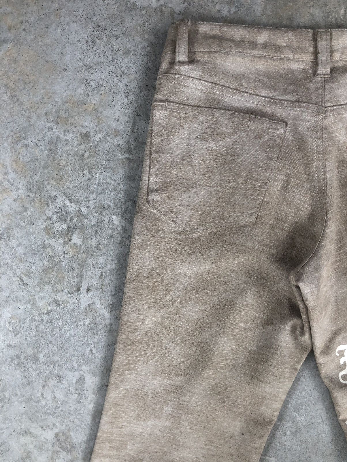 Tornado Mart Tornado Mart Flared Jeans Spellout Splatter Size US 29 - 8 Thumbnail
