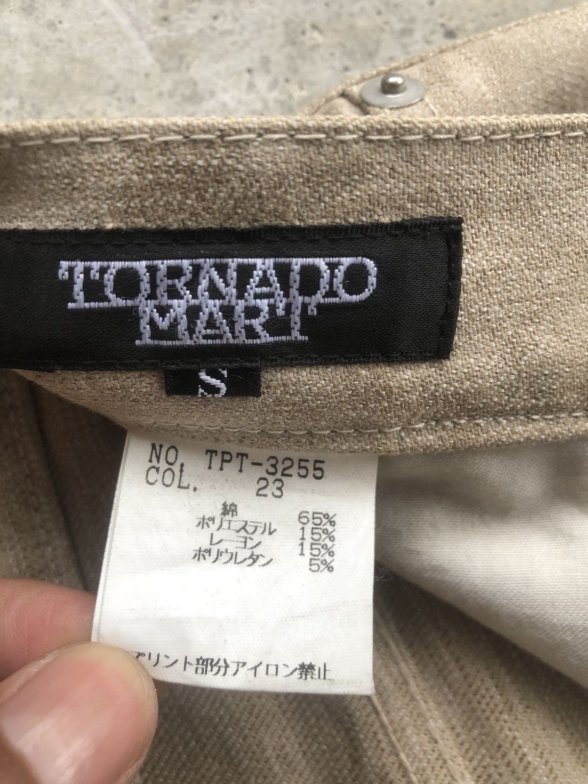 Tornado Mart Tornado Mart Flared Jeans Spellout Splatter Size US 29 - 15 Thumbnail