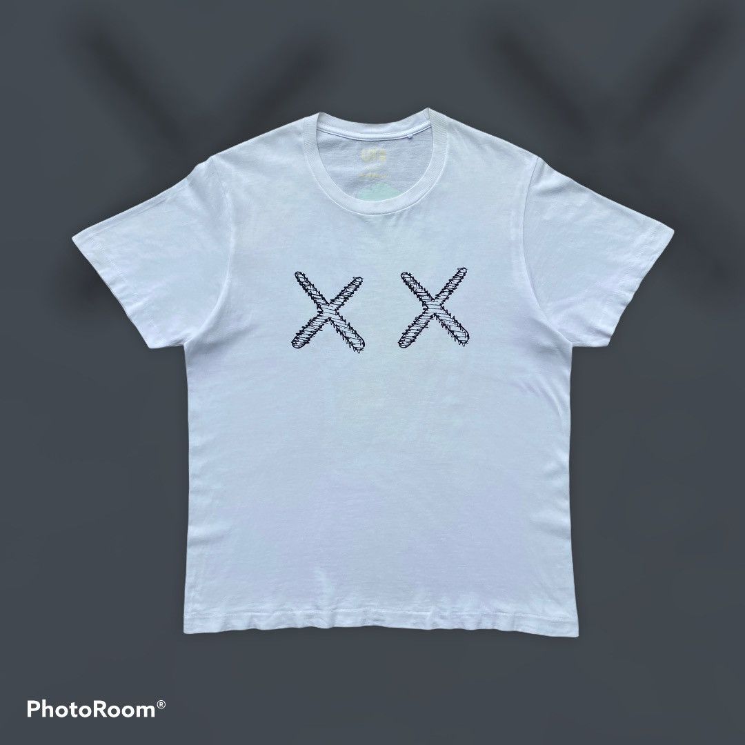 Kaws × Uniqlo SS2016 UT Collection UNIQLO x KAWS Skeleton OG Design Size US L / EU 52-54 / 3 - 2 Thumbnail
