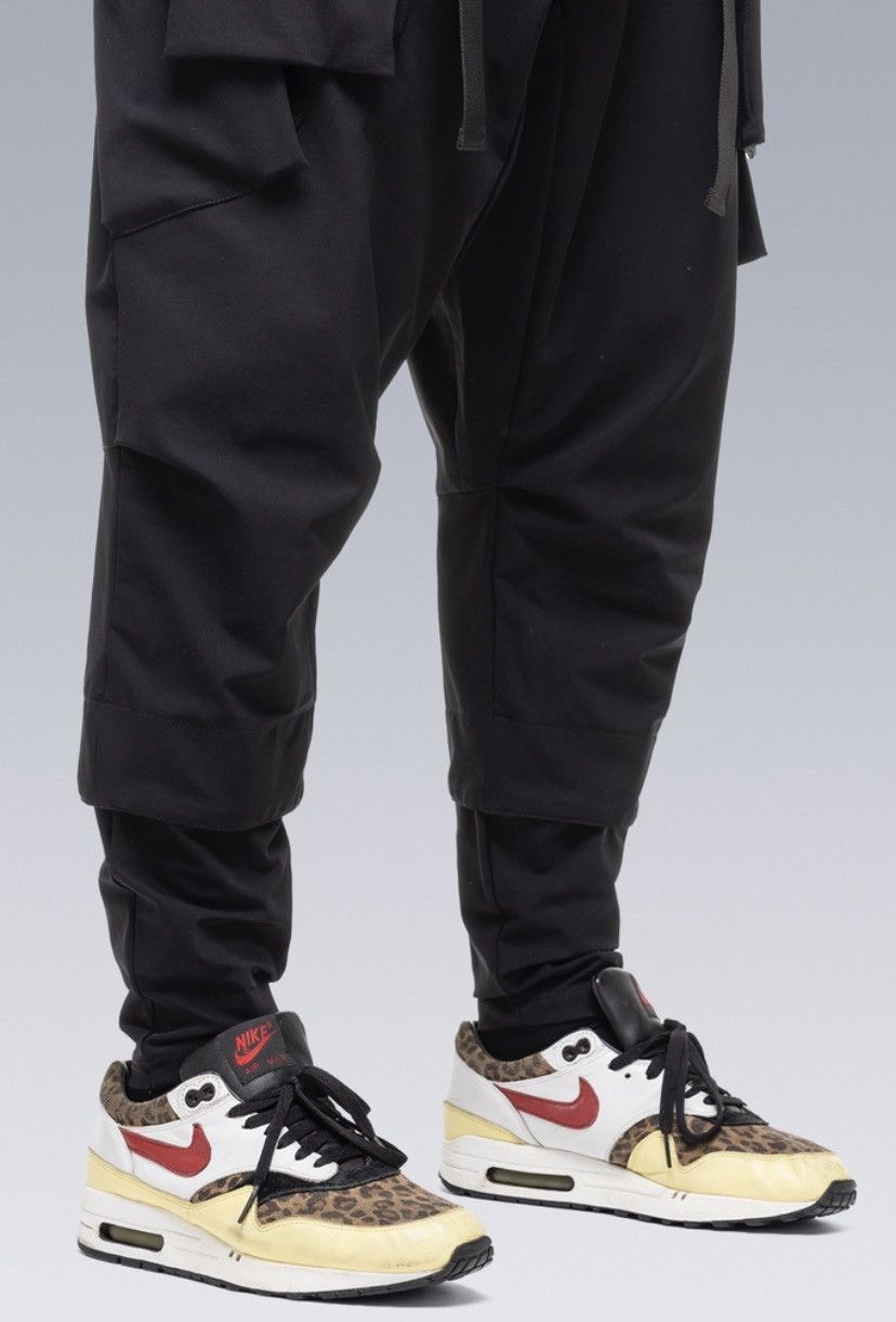 【正規代理店購入】acronym P23A-DS Mサイズ ACRONYM (アクロニウム) P23A-DS schoeller Dryskin Cargo Pants