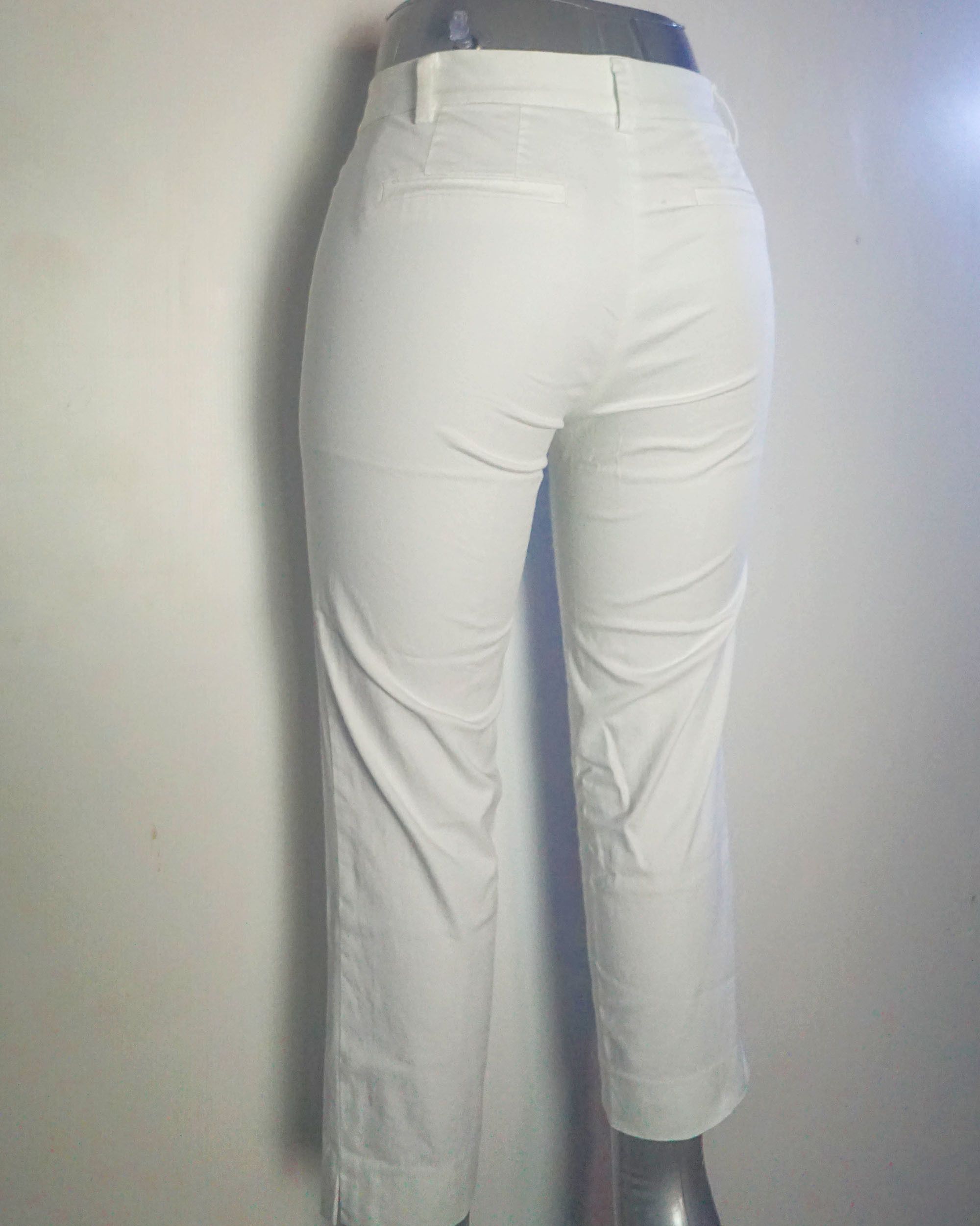 Uniqlo UNIQLO Stretchable White Cropped Pants Size 24" / US 00 / IT 34 - 5 Thumbnail