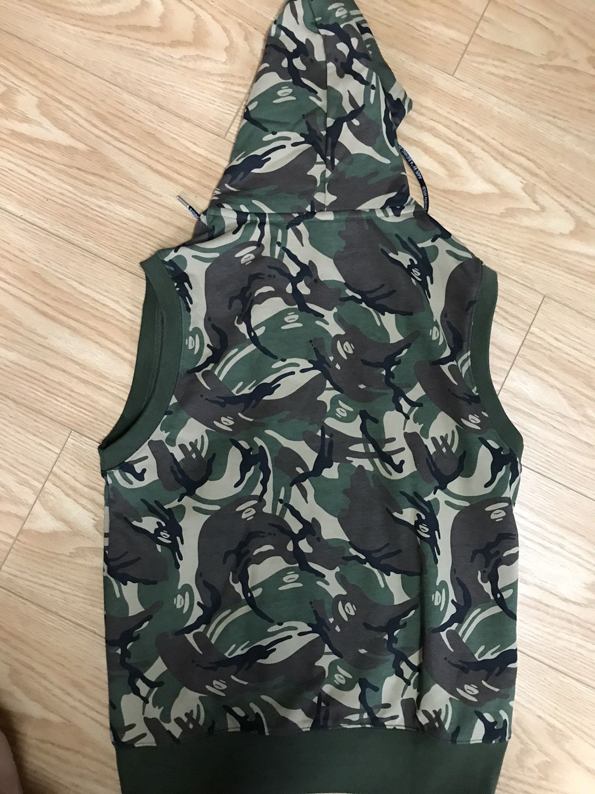 Aape × Japanese Brand × Vintage AApe camo vest medium large hoodie Size US M / EU 48-50 / 2 - 2 Thumbnail