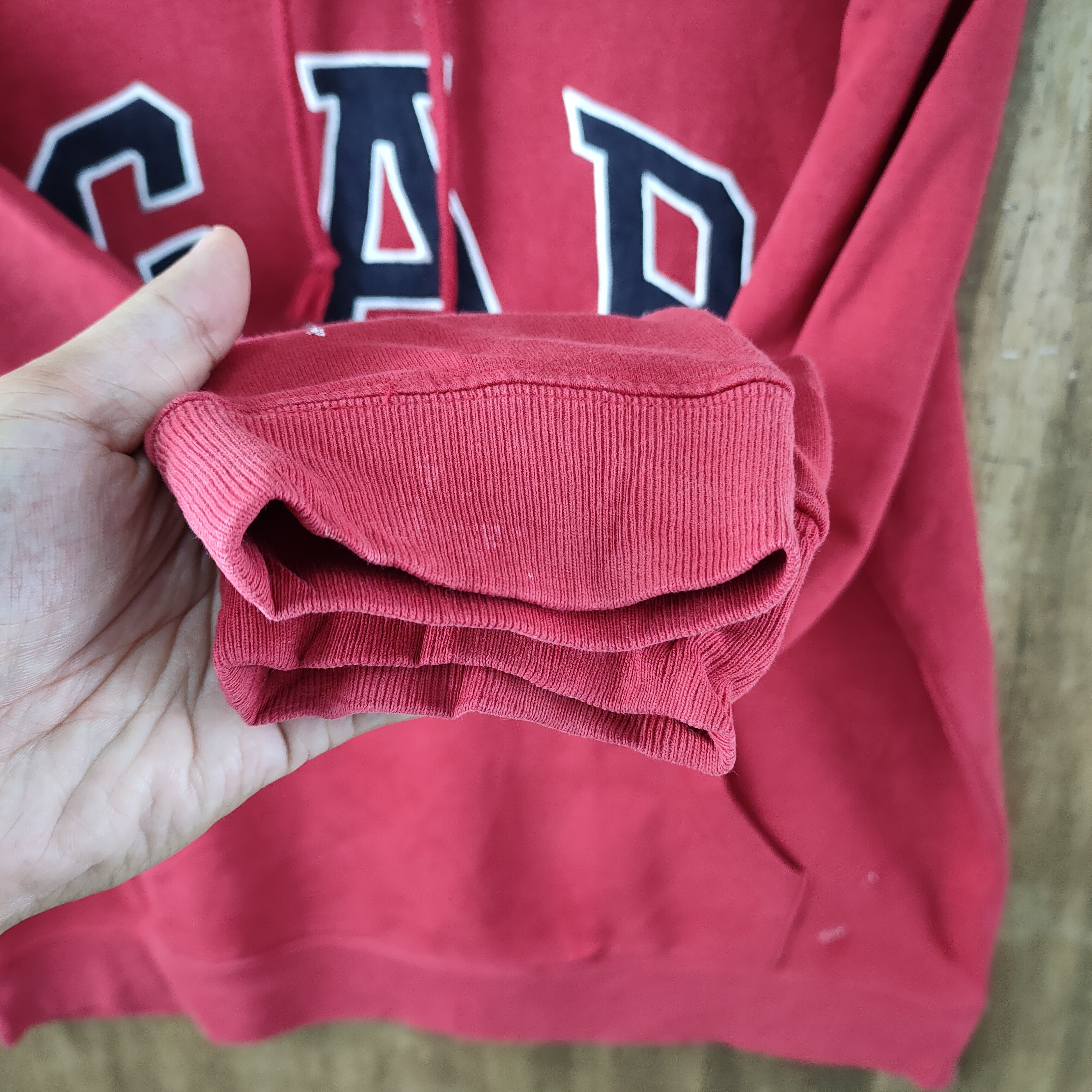 Gap GAP FADED SWEATSHIRT HOODIE SPELL OUT LIKE KANYE WEST Size US M / EU 48-50 / 2 - 8 Thumbnail