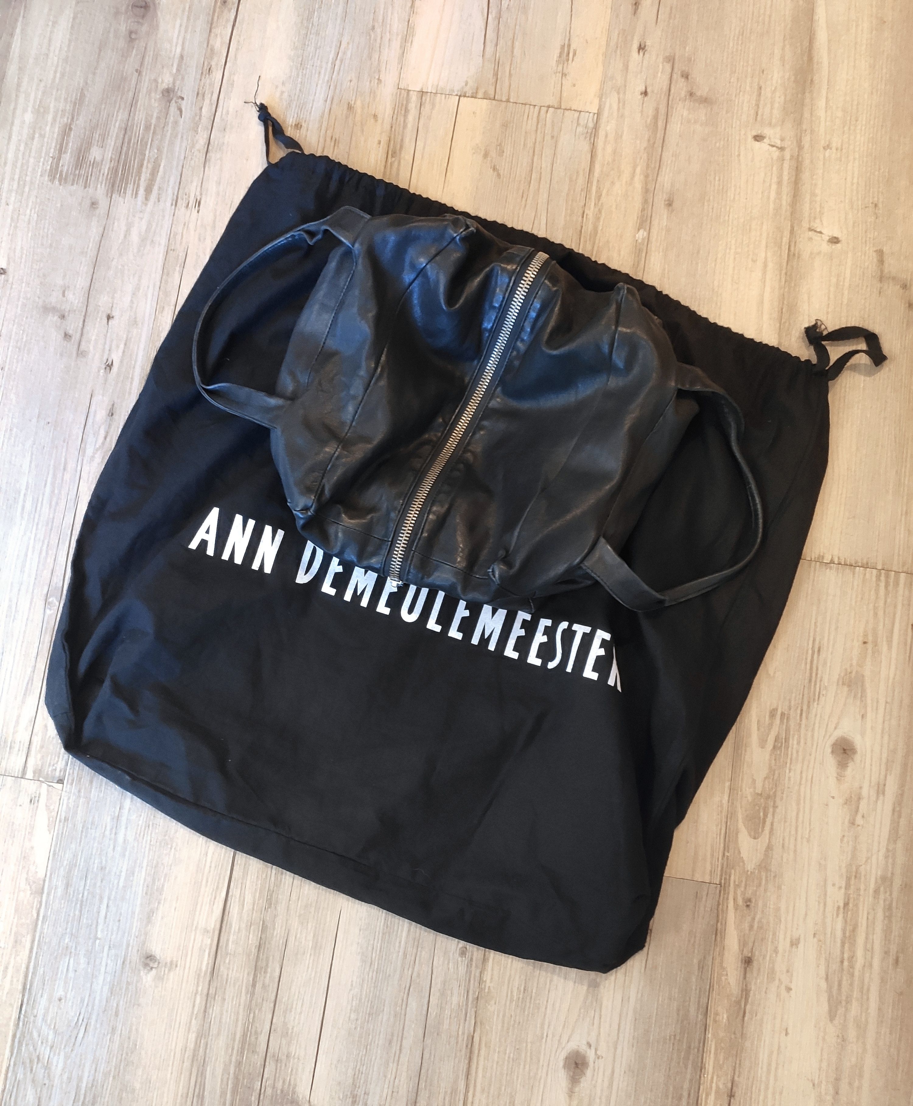Ann Demeulemeester Small leather bag.Like Rick Owens or Dries van Noten Size ONE SIZE - 1 Thumbnail
