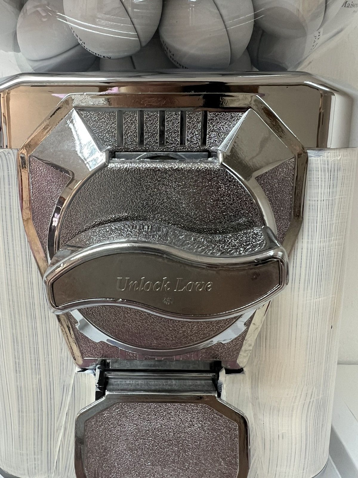 Maison Margiela Maison Margiela limited VVVIP Gachapon machine Size ONE SIZE - 7 Thumbnail