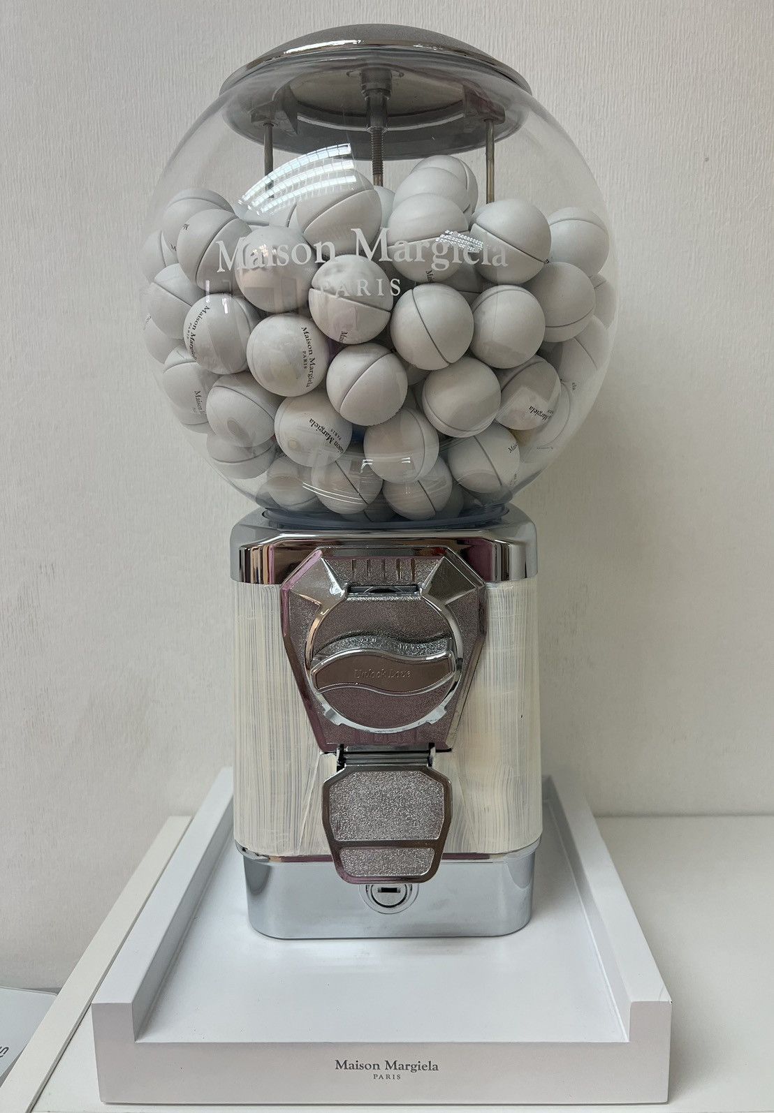Maison Margiela Maison Margiela limited VVVIP Gachapon machine Size ONE SIZE - 5 Thumbnail