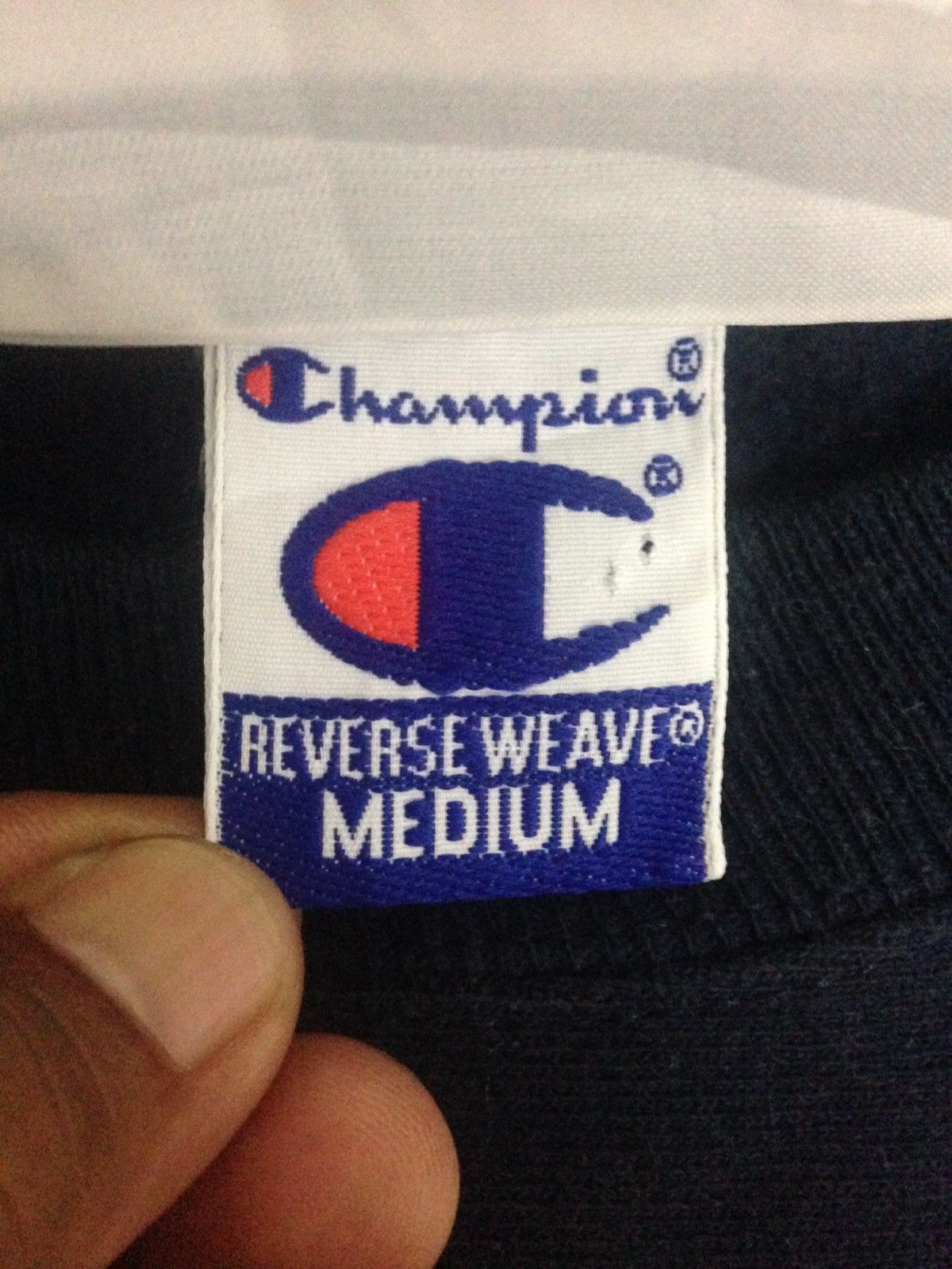 Champion Vintage 90's Champion Reverse Weave Sweatshirts Size Medium Size US M / EU 48-50 / 2 - 5 Thumbnail
