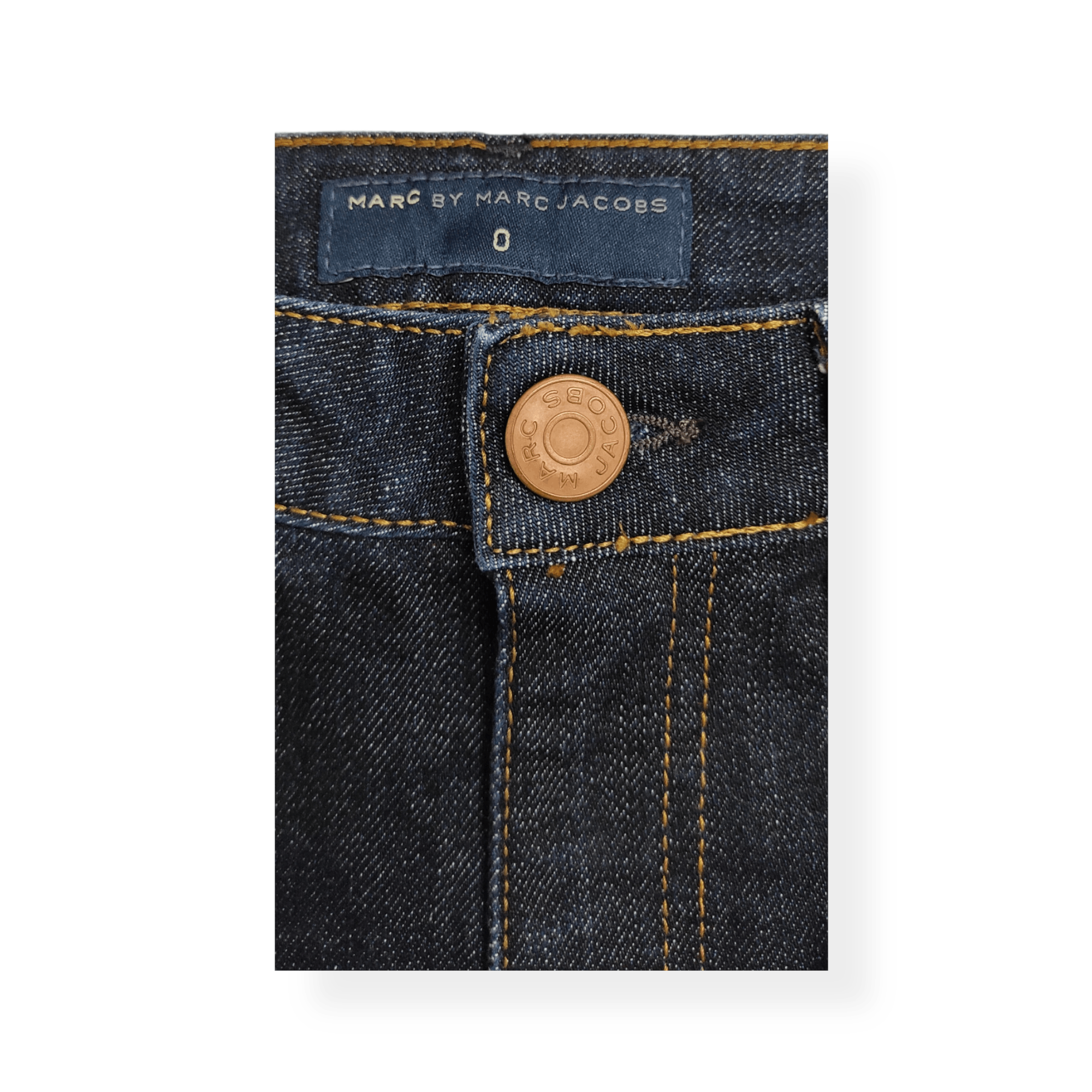 Marc by Marc Jacobs ⚡️𝐐𝐔𝐈𝐂𝐊 𝐒𝐀𝐋𝐄 Archive MJ buckle back flare jeans Size 26" / US 2 / IT 38 - 3 Thumbnail