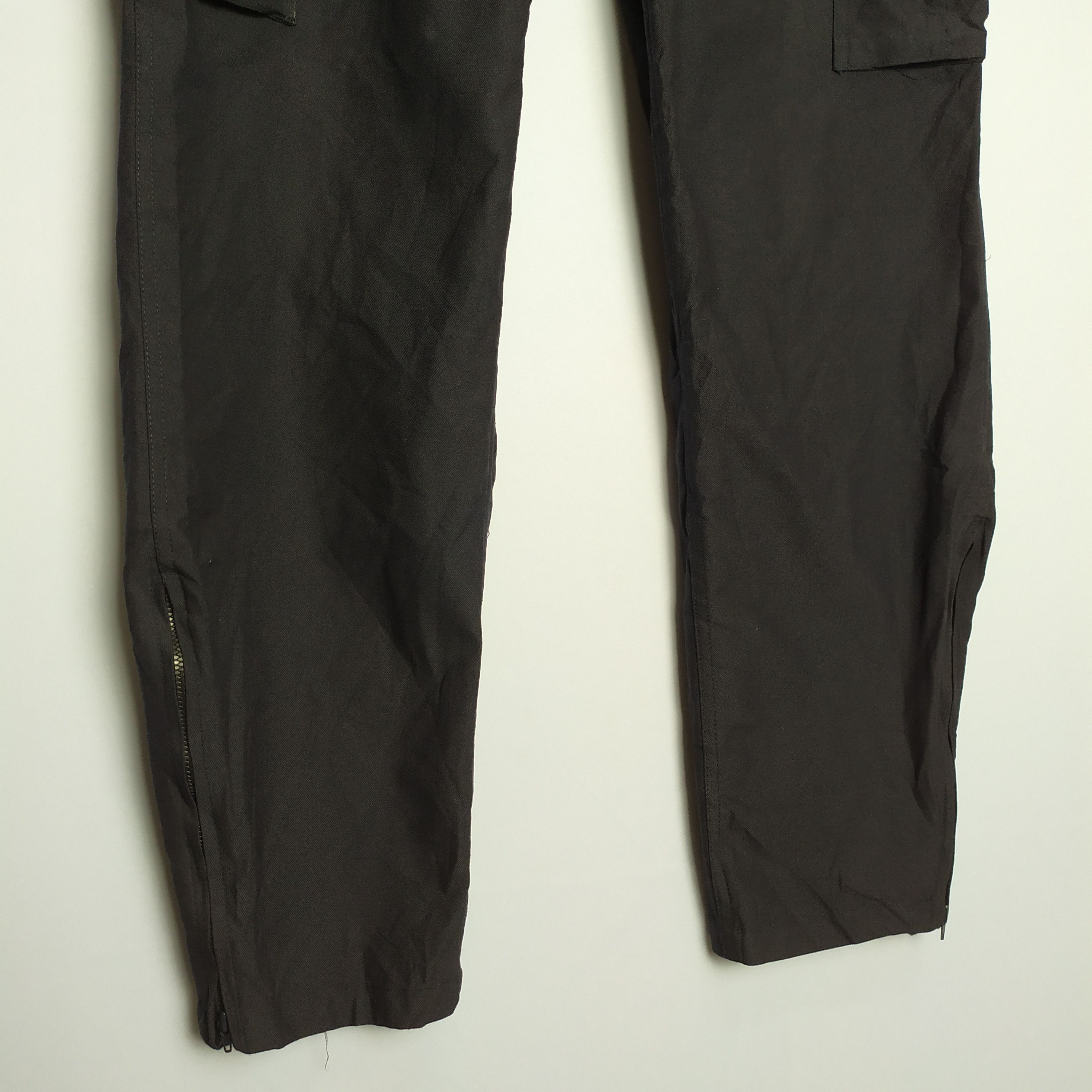Japanese Brand JAPANESE BRAND BLACK CARGO PANTS Size US 30 / EU 46 - 4 Thumbnail