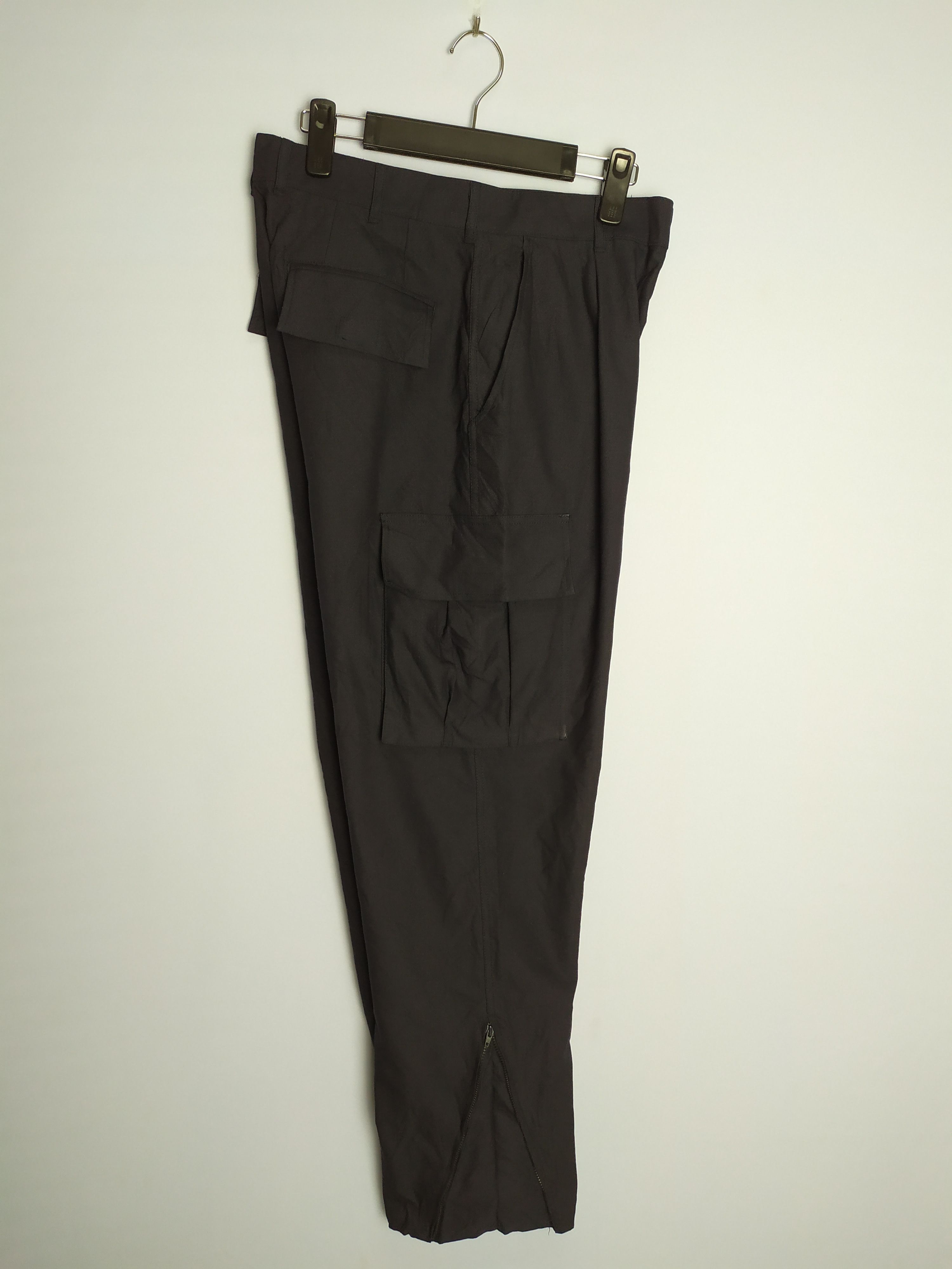 Japanese Brand JAPANESE BRAND BLACK CARGO PANTS Size US 30 / EU 46 - 18 Thumbnail