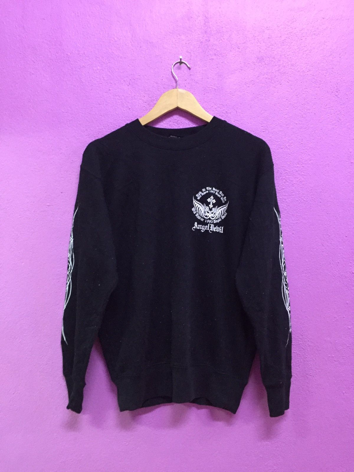 Japanese Brand Angel Devil Skull Sweatshirts Size Medium Size US M / EU 48-50 / 2 - 2 Thumbnail