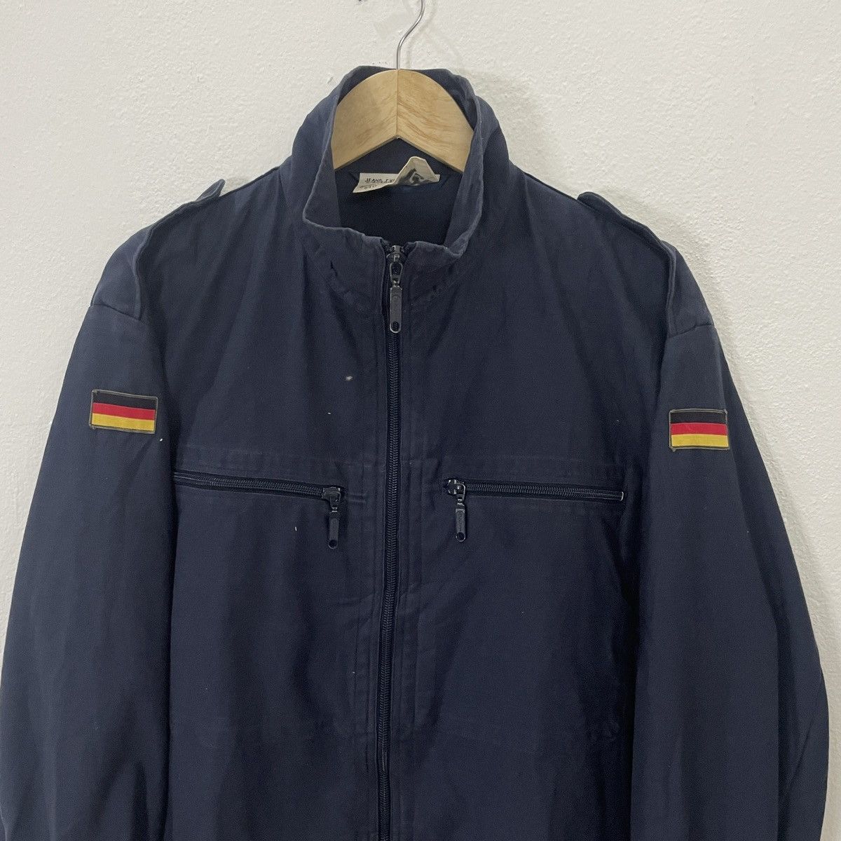 Vintage Vintage German Army Zipper Ups Jacket Size US L / EU 52-54 / 3 - 4 Thumbnail