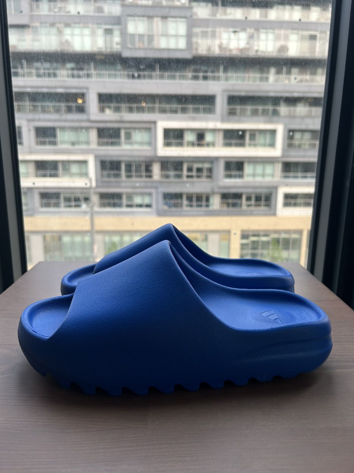 Size 9- Adidas Yeezy Slide sold Azure