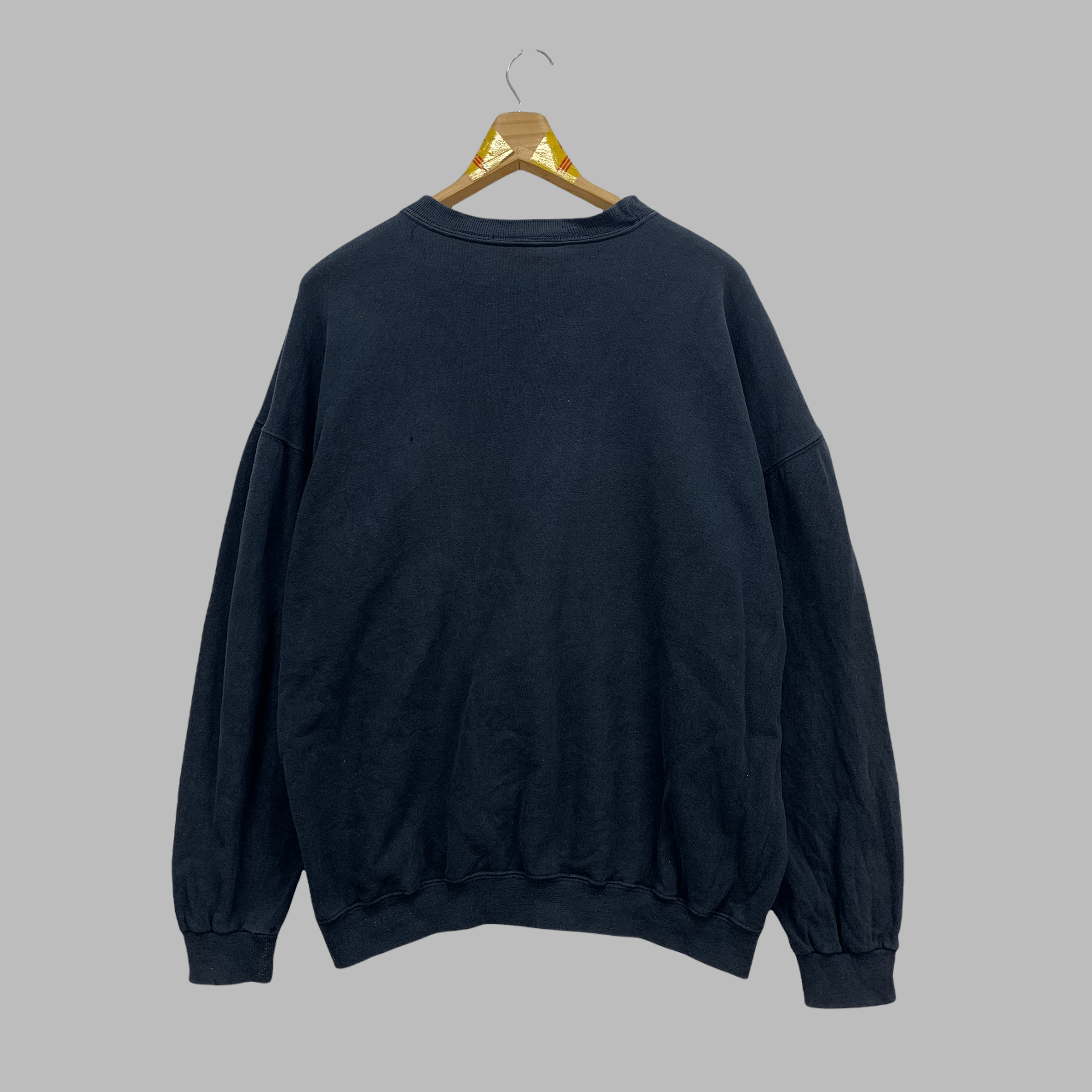Nike 90's Nike Swoosh Big Logo Crewneck Sweatshirts #3689-129 Size US L / EU 52-54 / 3 - 7 Thumbnail