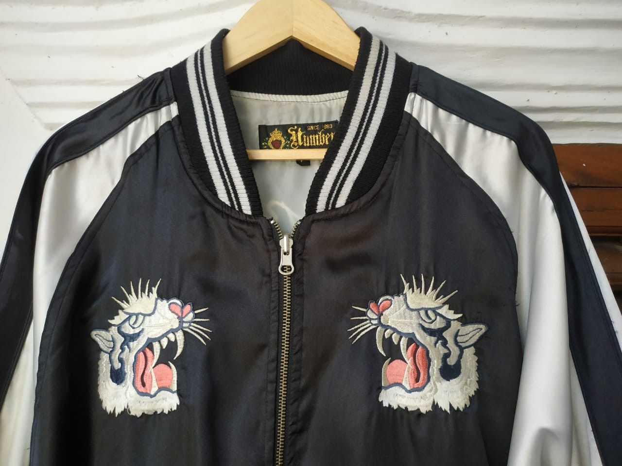 Other Made in Japan, Tiger Embroidery Sukajan Souvenir Jacket Size US L / EU 52-54 / 3 - 7 Thumbnail