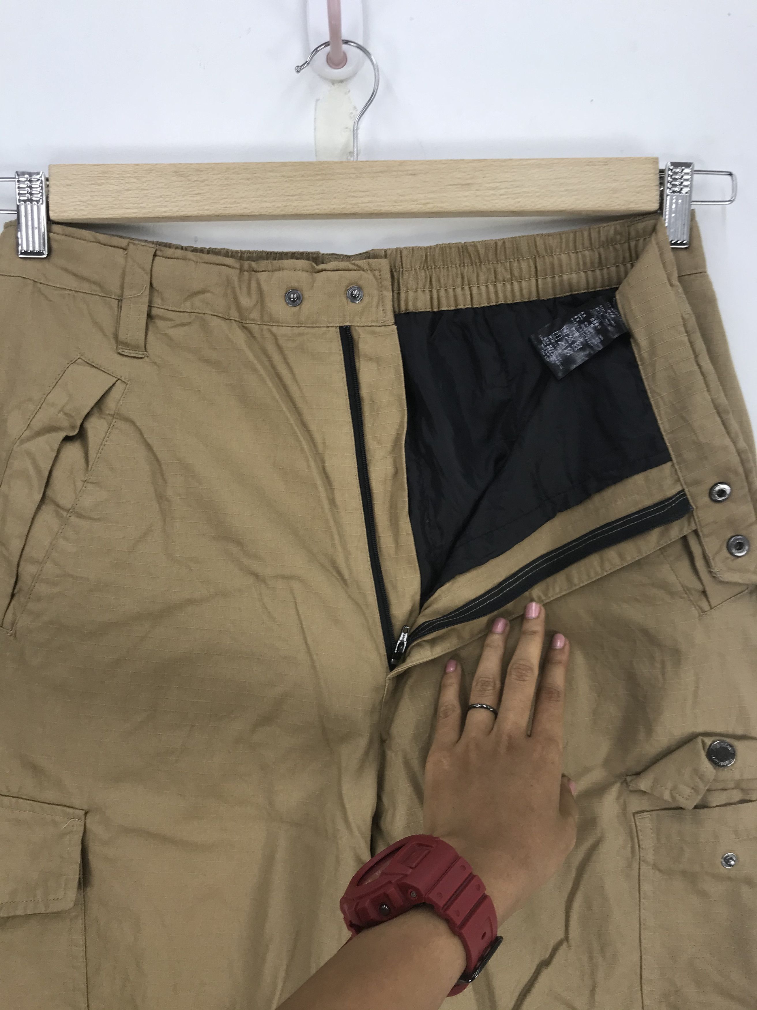 Japanese Brand Vintage Japanese Ski Suit Japanese Japanese Snowboards Size US 32 / EU 48 - 7 Thumbnail