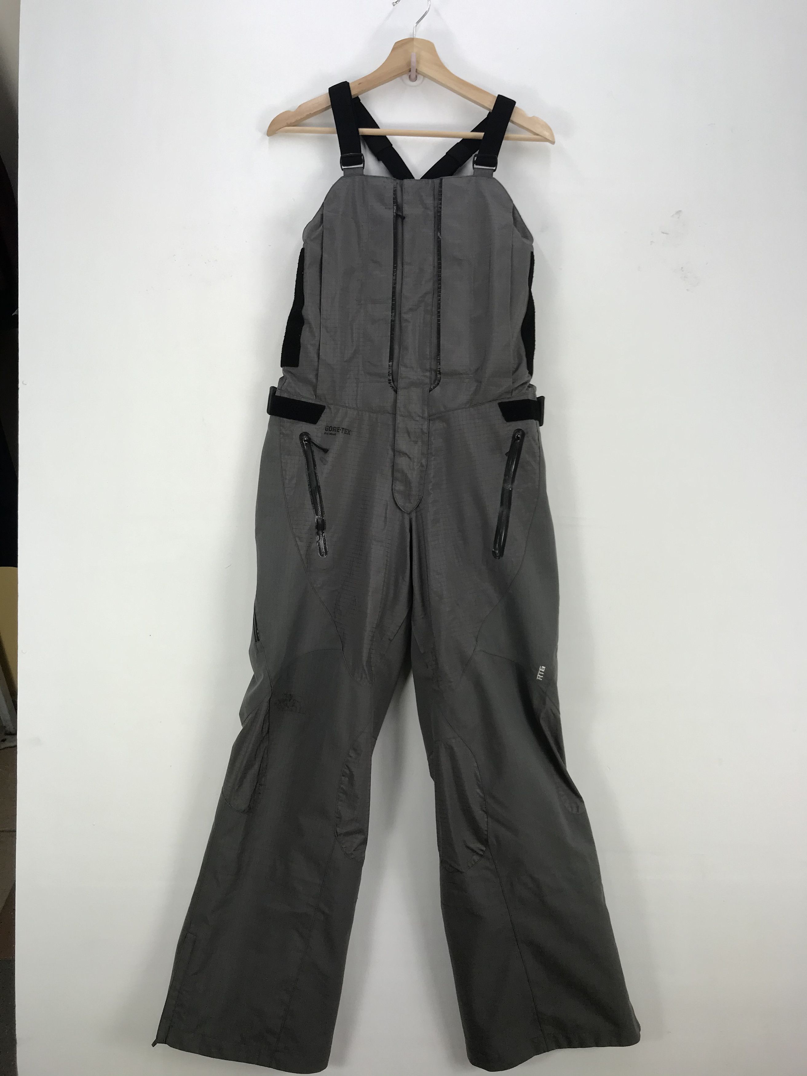 The North Face Ski Suit The North Face Ski Wear Snowboards