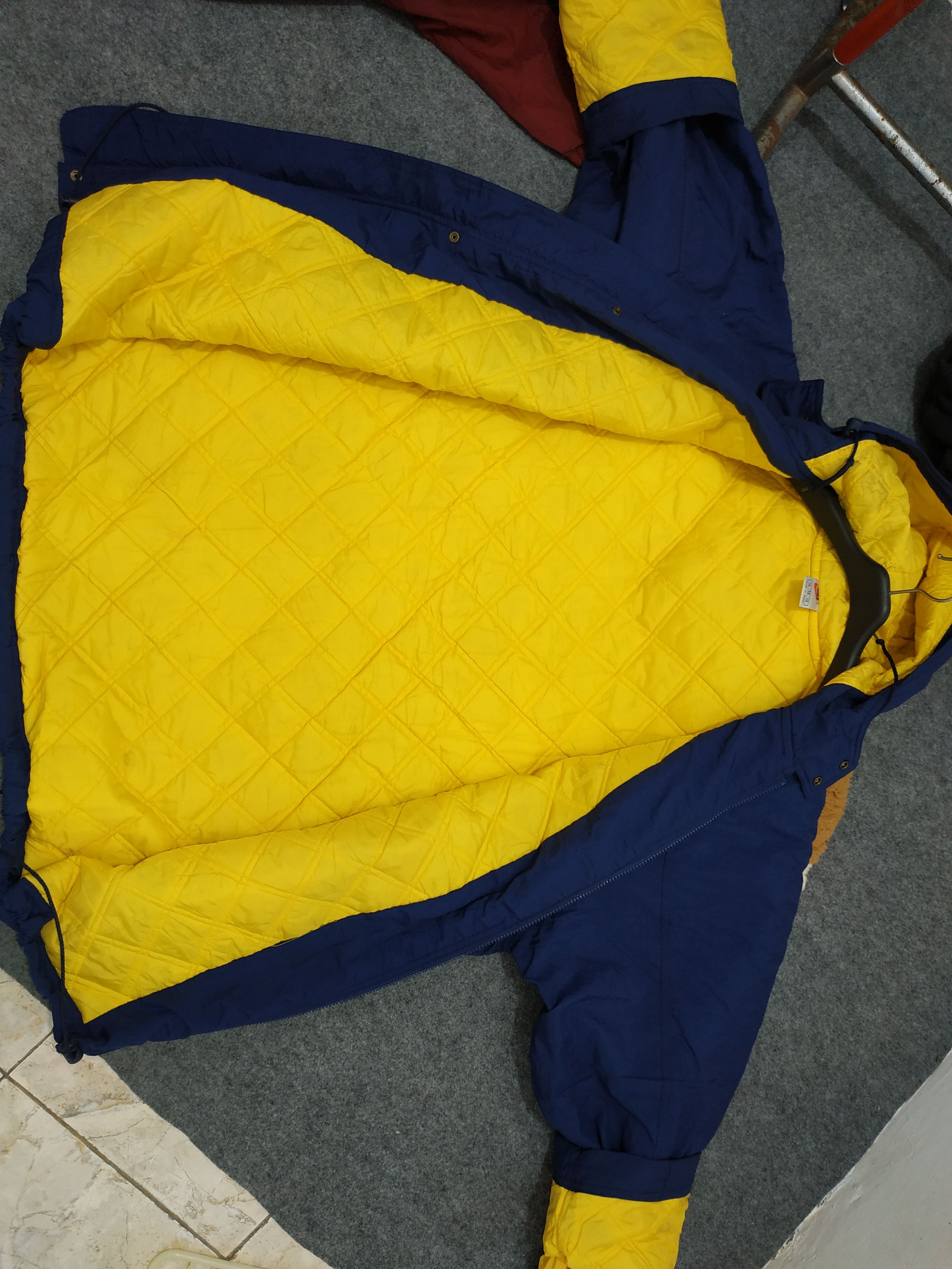 Nike Vintage Nike Big Swoosh Oversize Jacket Size US XL / EU 56 / 4 - 2 Thumbnail