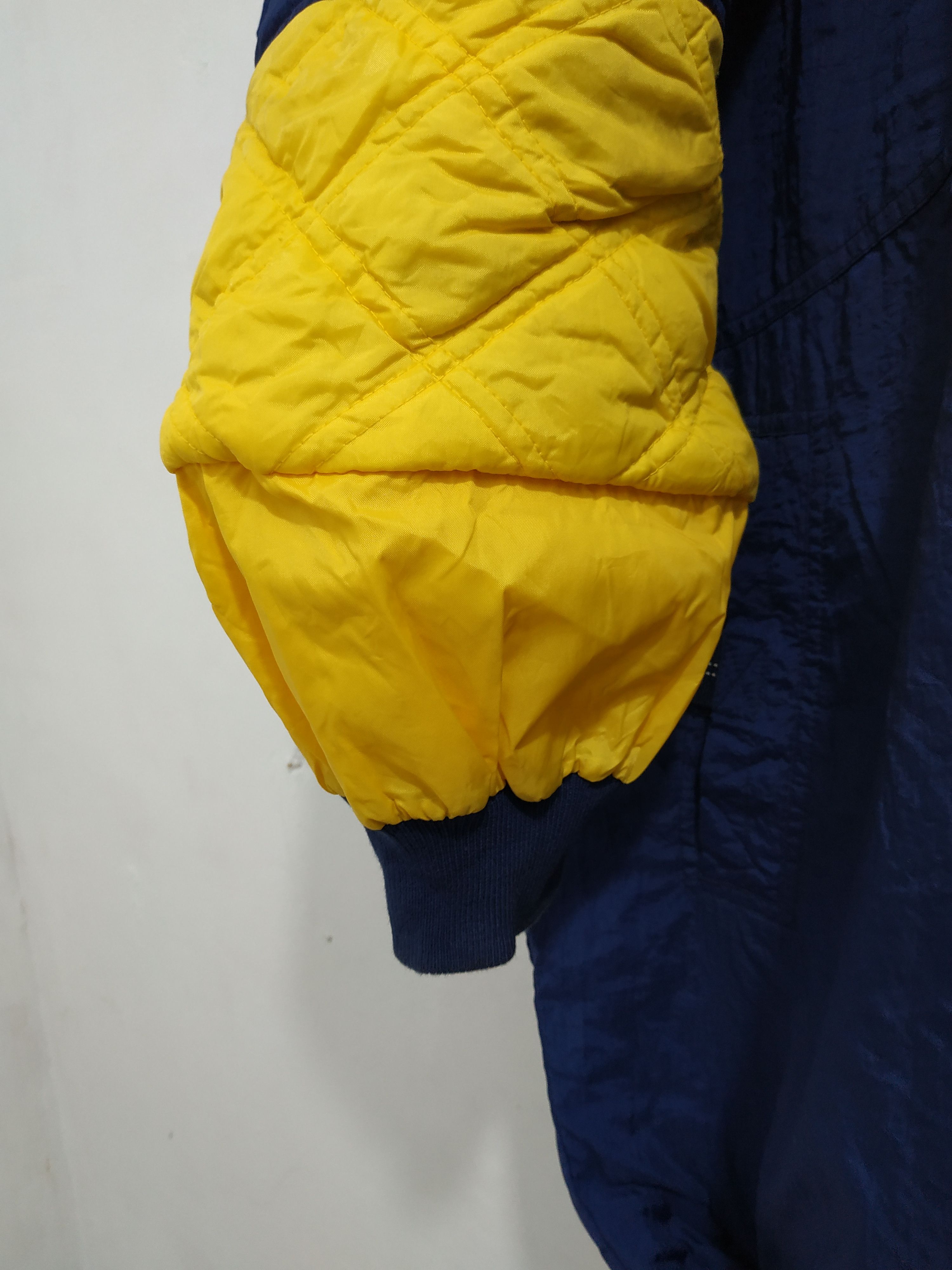 Nike Vintage Nike Big Swoosh Oversize Jacket Size US XL / EU 56 / 4 - 4 Thumbnail