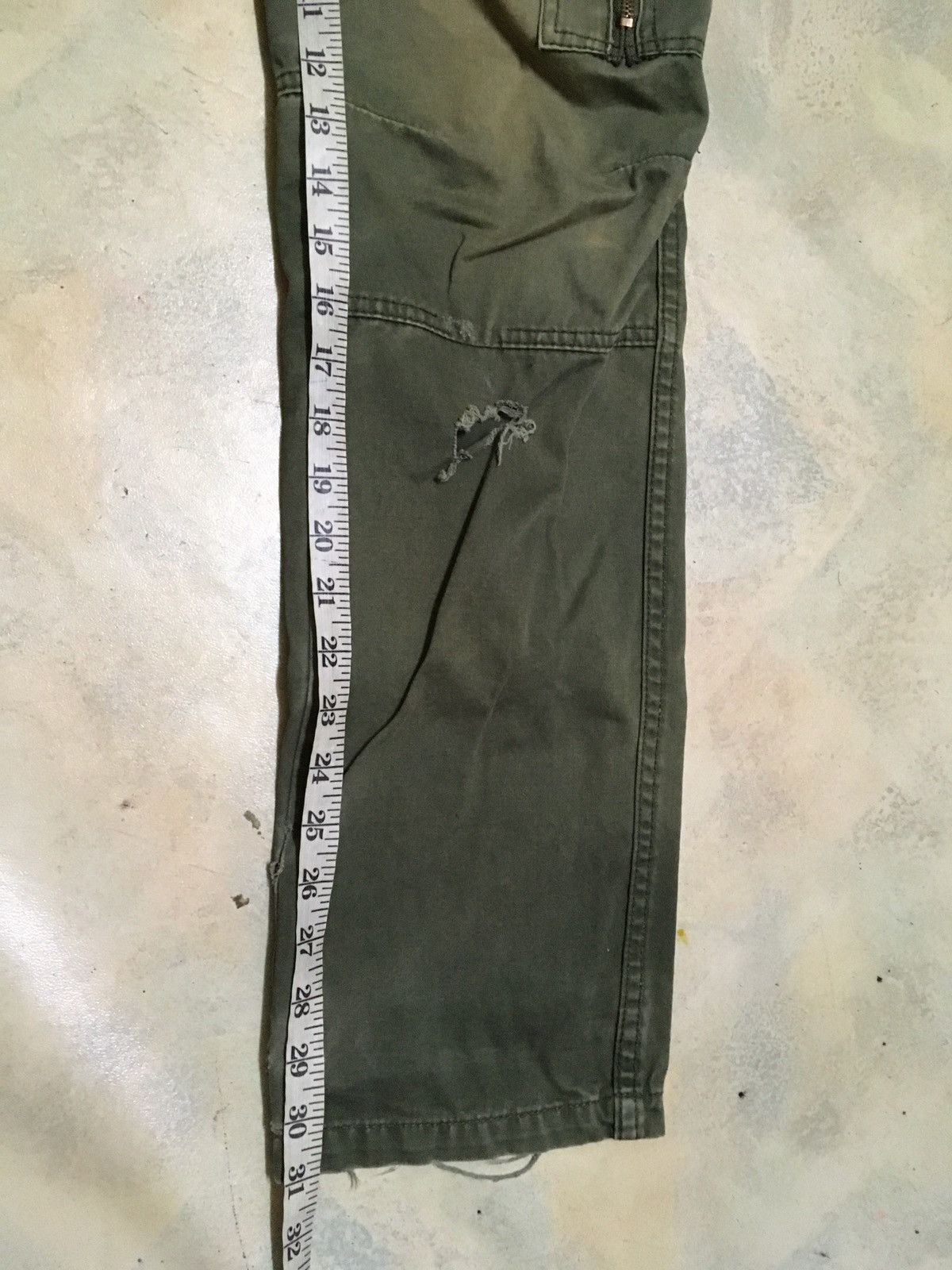 Japanese Brand Vintage Japanese Brand Cargo Distressed Sun Faded Style Size US 30 / EU 46 - 17 Thumbnail