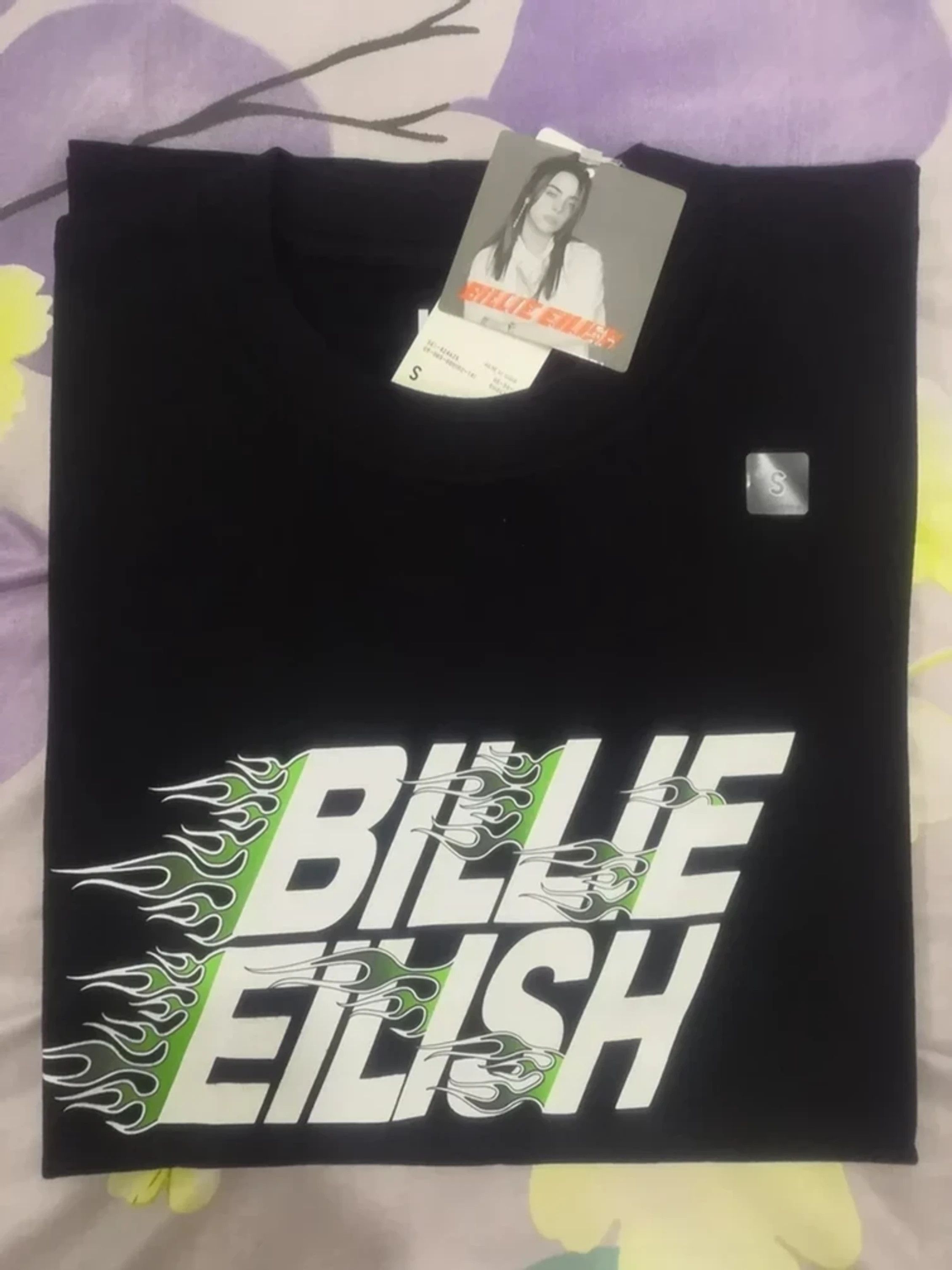 Billie Eilish MEN Billie Eilish by Takashi Murakami Graphic T-Shirt Size US S / EU 44-46 / 1 - 1 Thumbnail