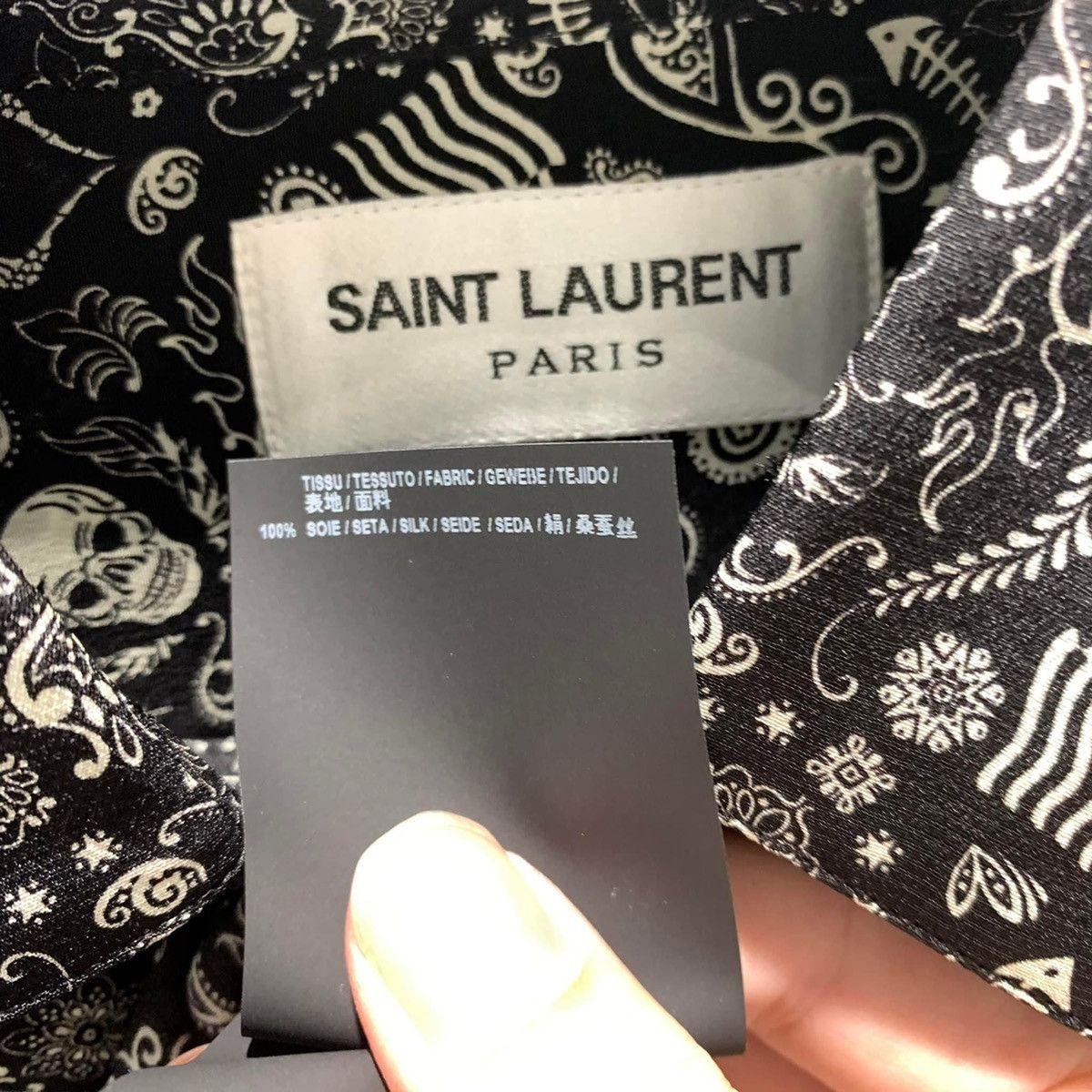 Saint Laurent Paris 19SS Skull Print Silk Shirt sz37/41 Size US S / EU 44-46 / 1 - 7 Thumbnail