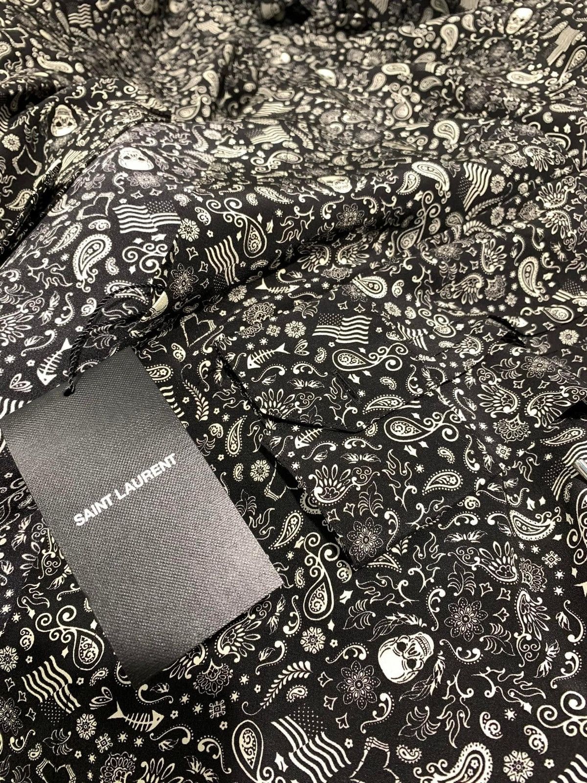 Saint Laurent Paris 19SS Skull Print Silk Shirt sz37/41 Size US S / EU 44-46 / 1 - 4 Thumbnail
