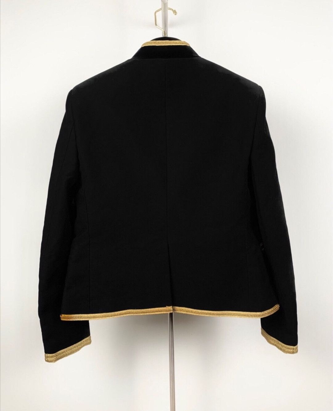 Saint Laurent Paris saint laurent Gold button round neck long sleeve suit Size US XS / EU 42 / 0 - 2 Thumbnail