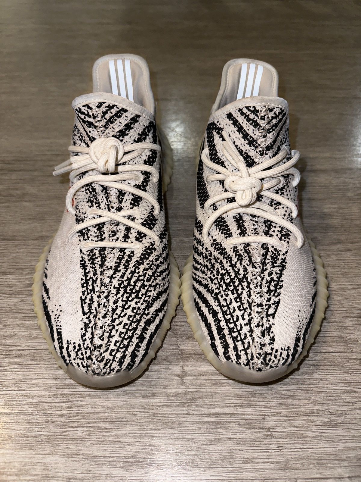 Adidas × Kanye West ADIDAS x YEEZY BOOST 350 V2 Size US 11 / EU 44 - 3 Thumbnail