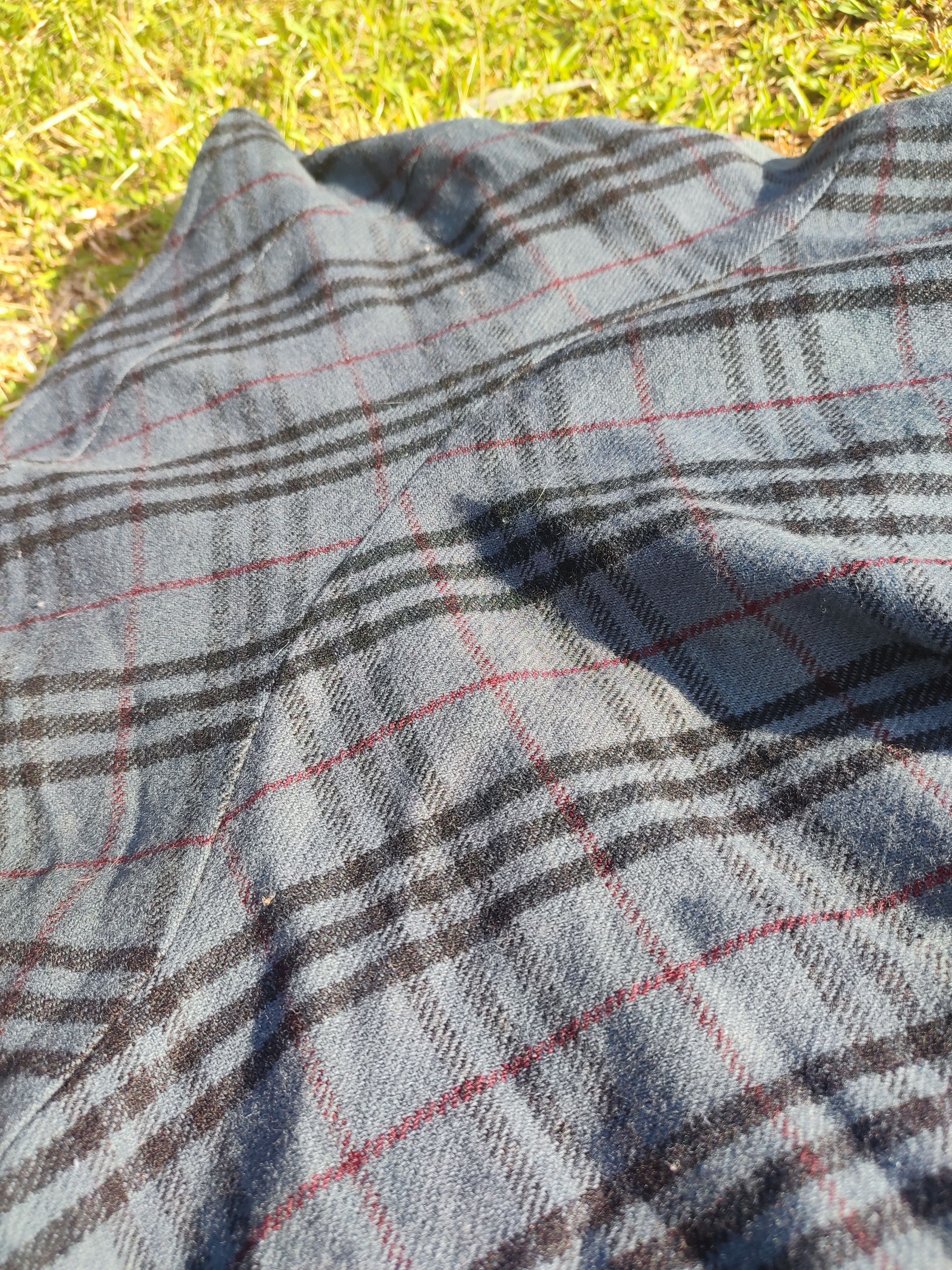 Burberry Vintage Burberry Blue Label Tartan Pleated Skirt Size 38" / US 16 / IT 52 - 13 Thumbnail