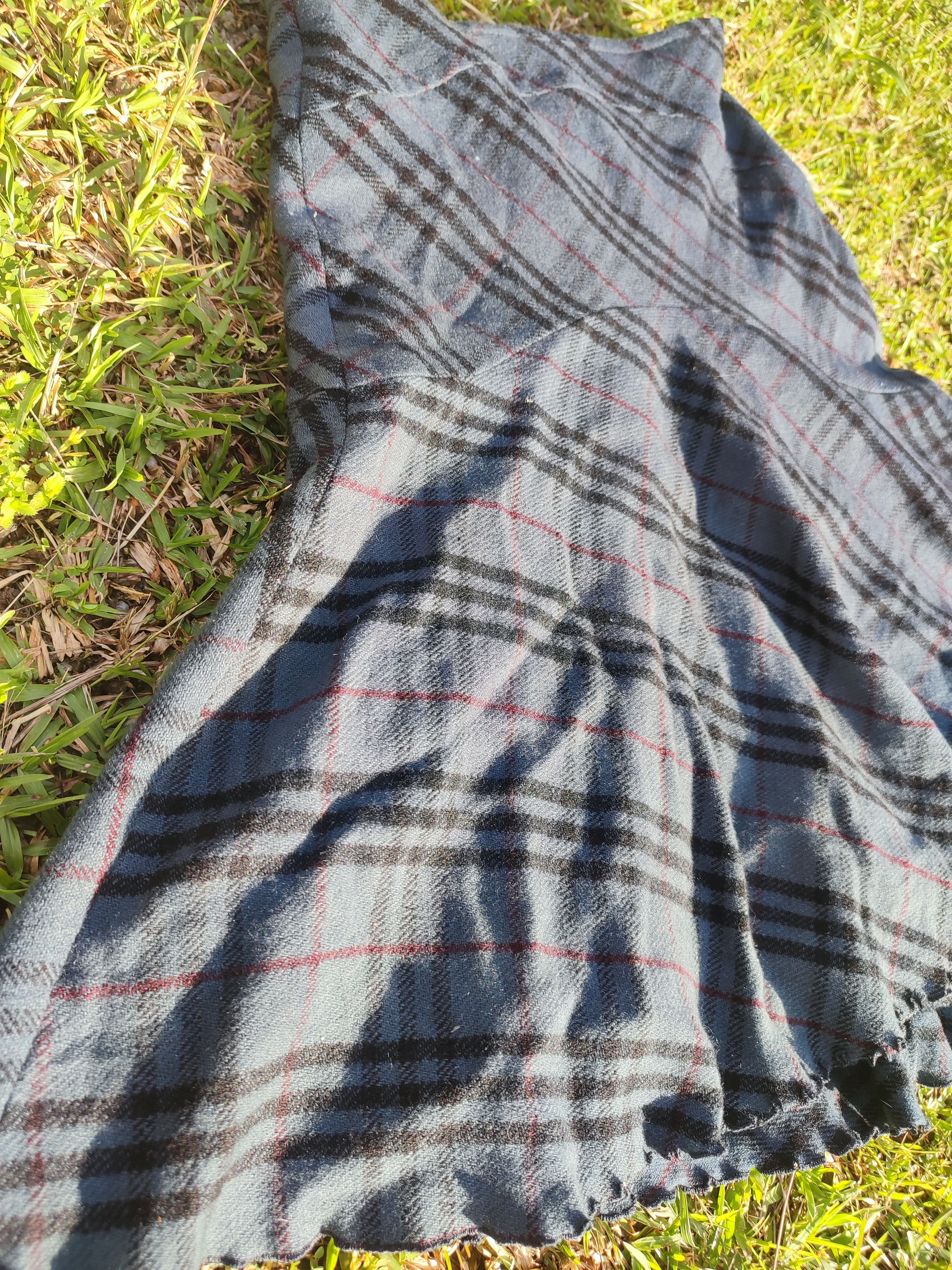 Burberry Vintage Burberry Blue Label Tartan Pleated Skirt Size 38" / US 16 / IT 52 - 14 Thumbnail