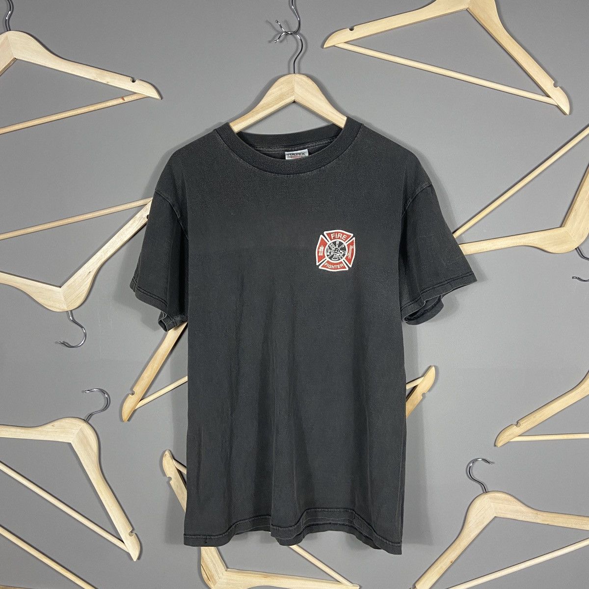 Blackbird × Tultex × Vintage Vintage FireFighter Blackbird t-shirt Size US L / EU 52-54 / 3 - 2 Thumbnail
