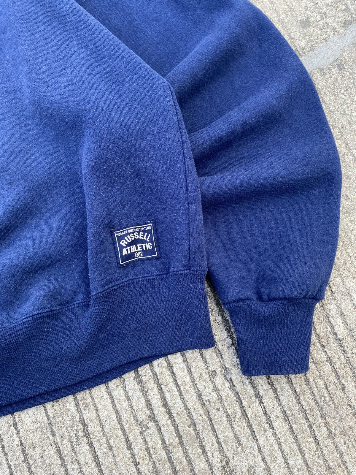Russell Athletic Vintage Navy Russell Athletic Sweater Size US M / EU 48-50 / 2 - 4 Thumbnail