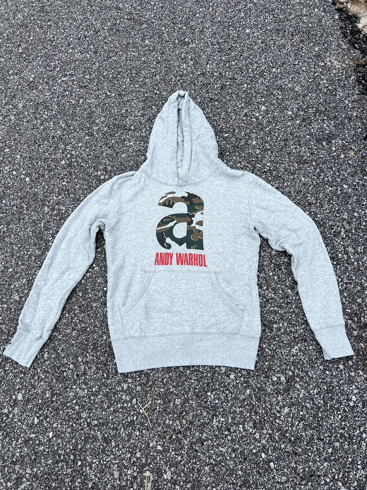 Andy Warhol × Japanese Brand × Uniqlo HOODIE ANDY WARHOL CAMO LOGO BY UNIQLO Size US S / EU 44-46 / 1 - 1 Thumbnail