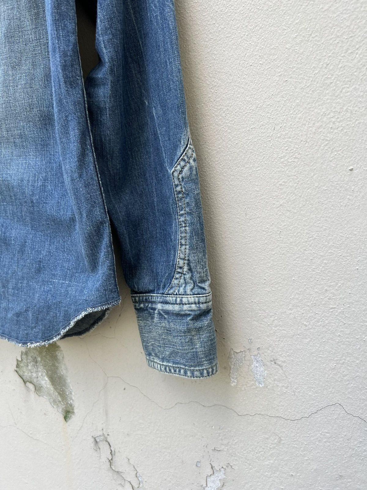 *A VONTADE A Vontade Japan Distressed Fade Denim Western Shirt Size US S / EU 44-46 / 1 - 5 Thumbnail