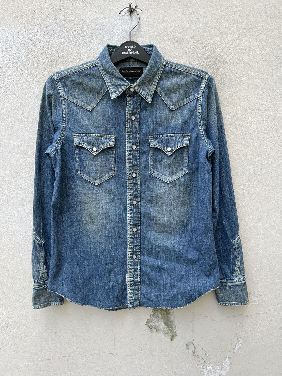 *A VONTADE A Vontade Japan Distressed Fade Denim Western Shirt Size US S / EU 44-46 / 1 - 3 Thumbnail