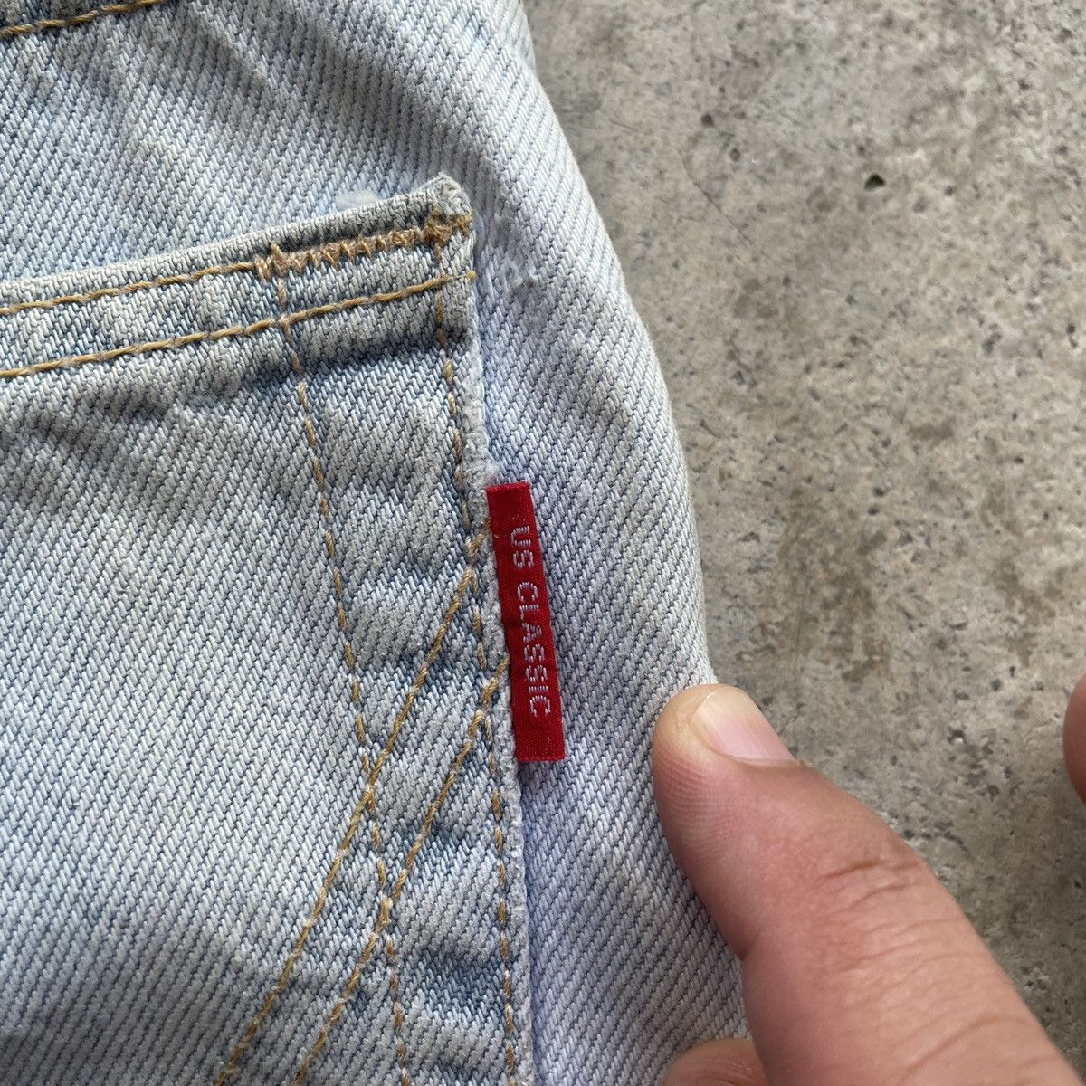 Edwin × Vintage Vintage Edwin US Classic Light Wash Dirty Denim Jeans Pants Size US 30 / EU 46 - 12 Thumbnail