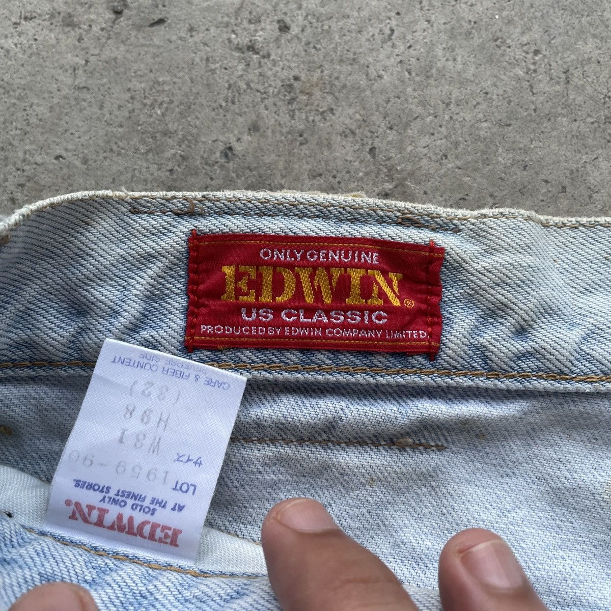Edwin × Vintage Vintage Edwin US Classic Light Wash Dirty Denim Jeans Pants Size US 30 / EU 46 - 10 Thumbnail