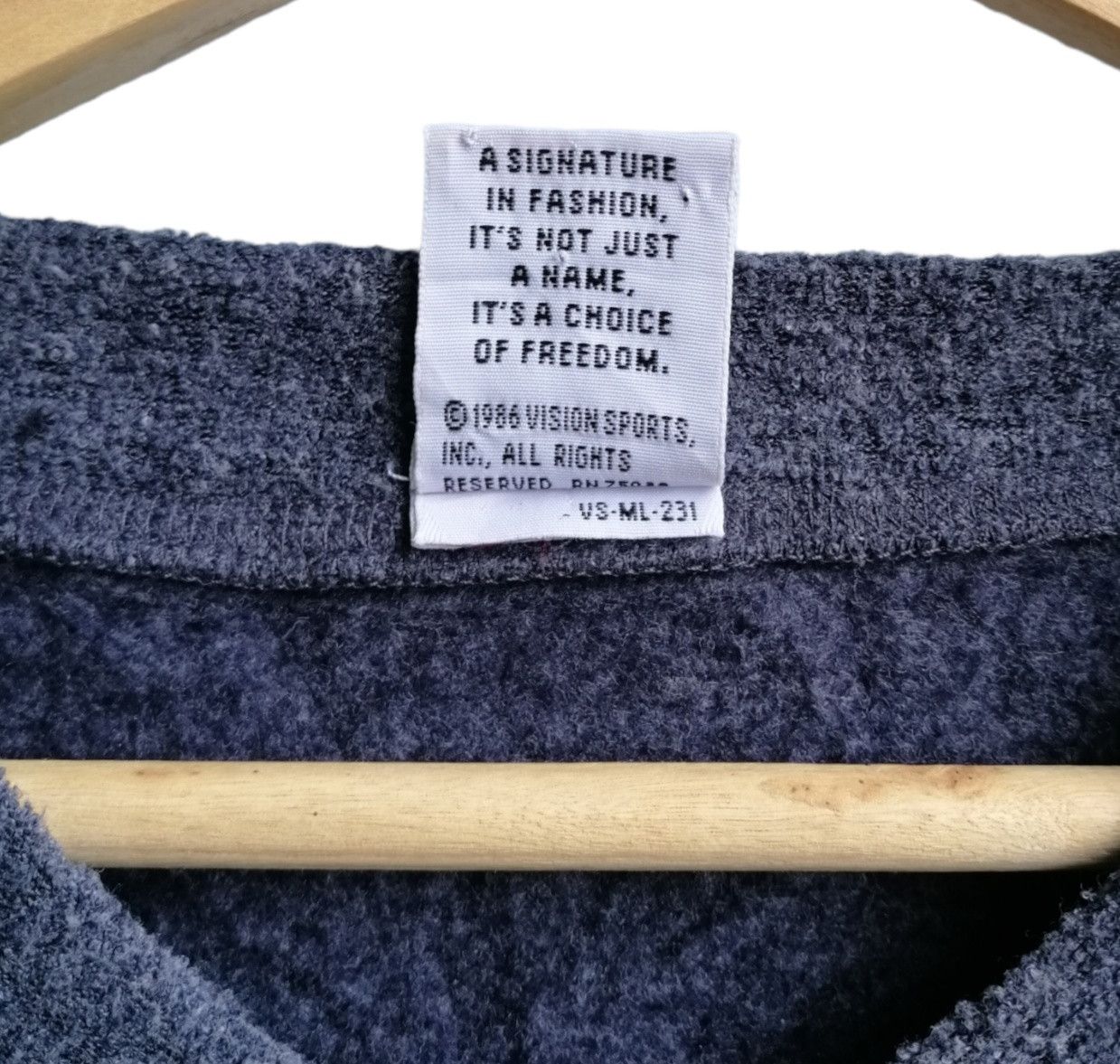 Japanese Brand × Vision Streetwear Vision Streetwear Long Sleeve Tee Shirt Size US S / EU 44-46 / 1 - 10 Thumbnail