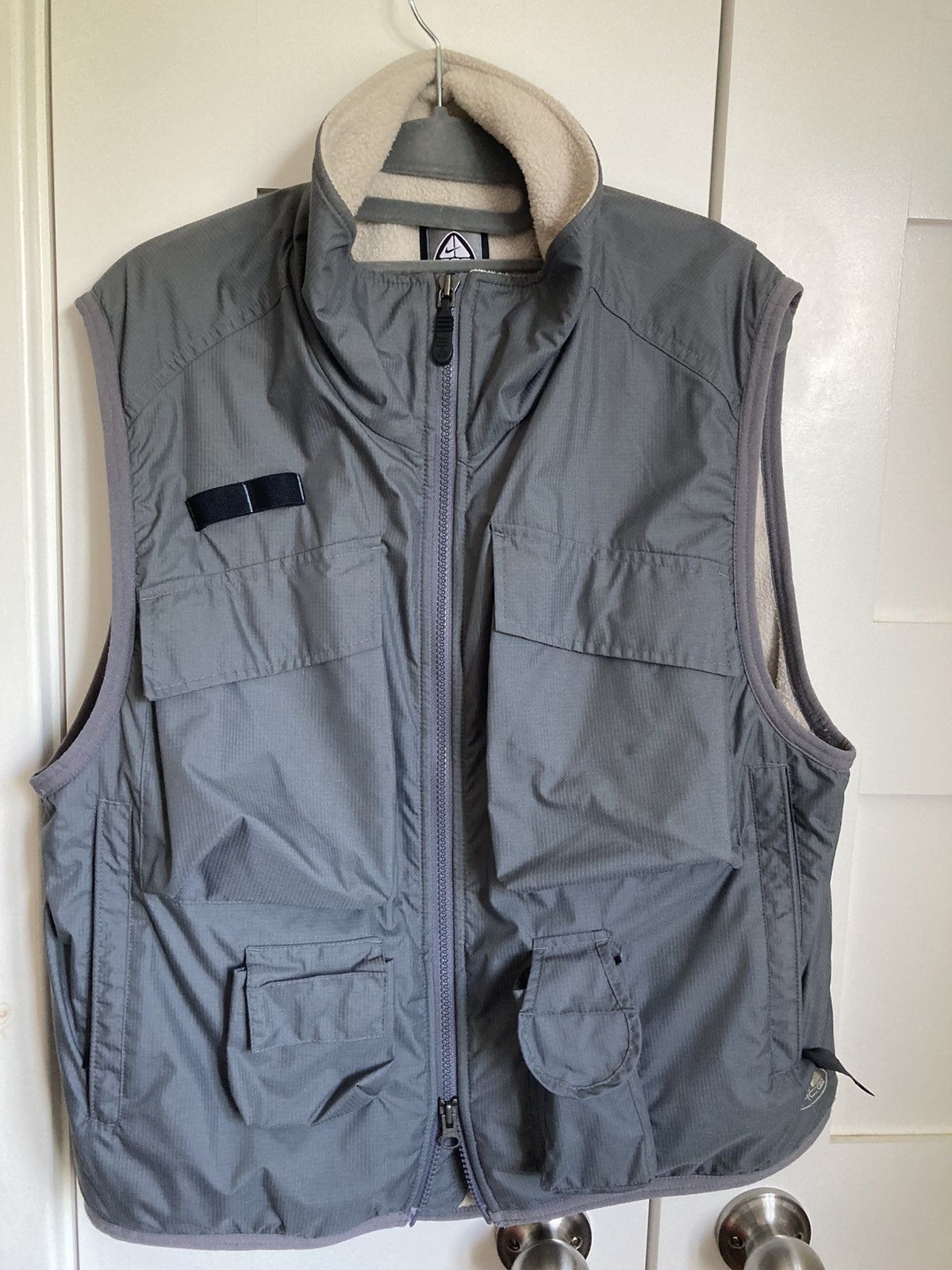 Nike ACG fleece lined ripstop tactical vest - Vests