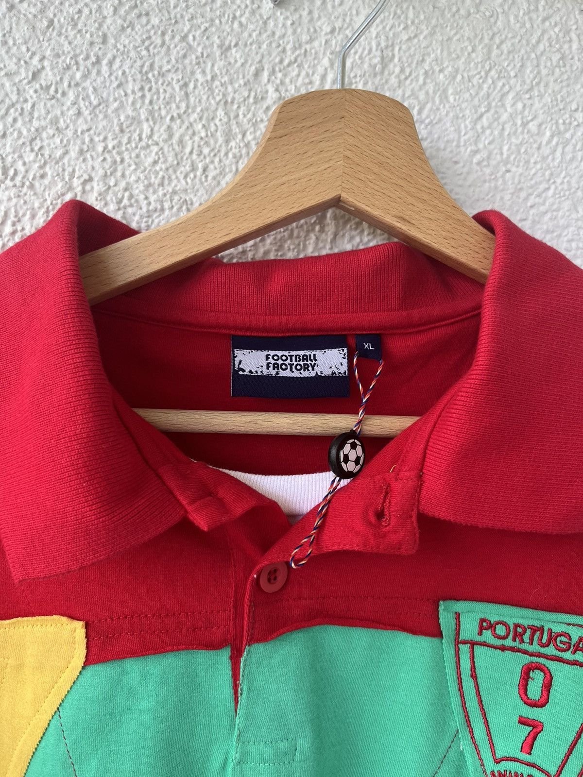 Vintage Vintage Portugal 7 T-shirt Polo Ronaldo Fans Jersey Size US M / EU 48-50 / 2 - 2 Thumbnail