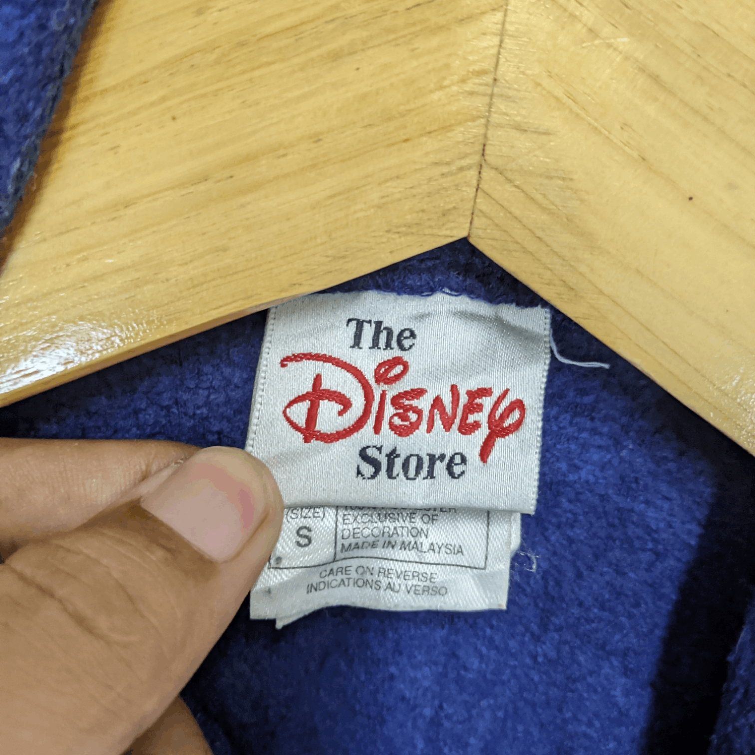Disney Vintage 2000's DISNEY STORE Winnie The Pooh Fleece Hoodie Size US S / EU 44-46 / 1 - 8 Thumbnail