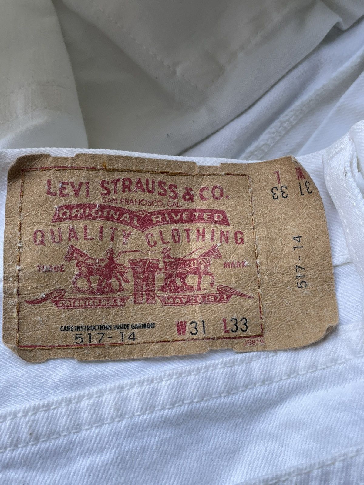 Levi's Vintage 2005 Levis 517 e White Size US 31 - 15 Thumbnail