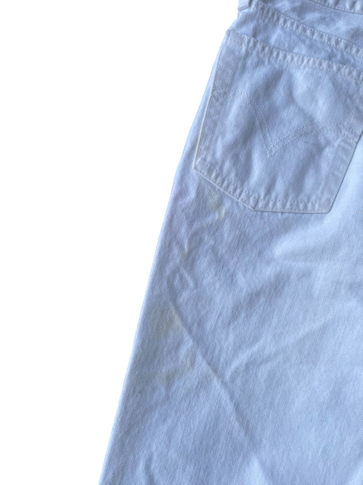 Levi's Vintage 2005 Levis 517 e White Size US 31 - 13 Thumbnail