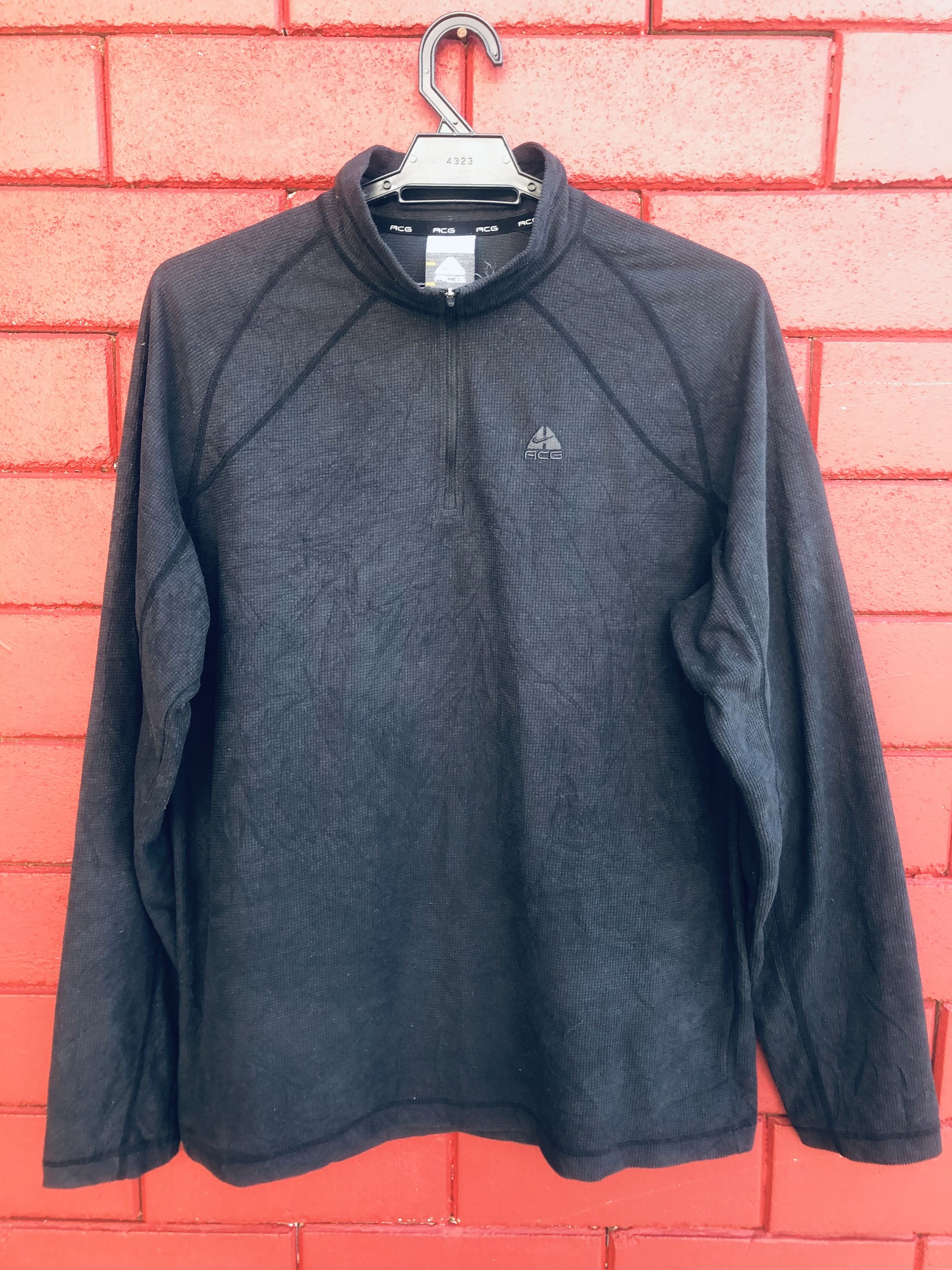 Japanese Brand × Nike ACG × Vintage Vintage Nike ACG Training Long Sleeve Shirt Size US M / EU 48-50 / 2 - 1 Thumbnail