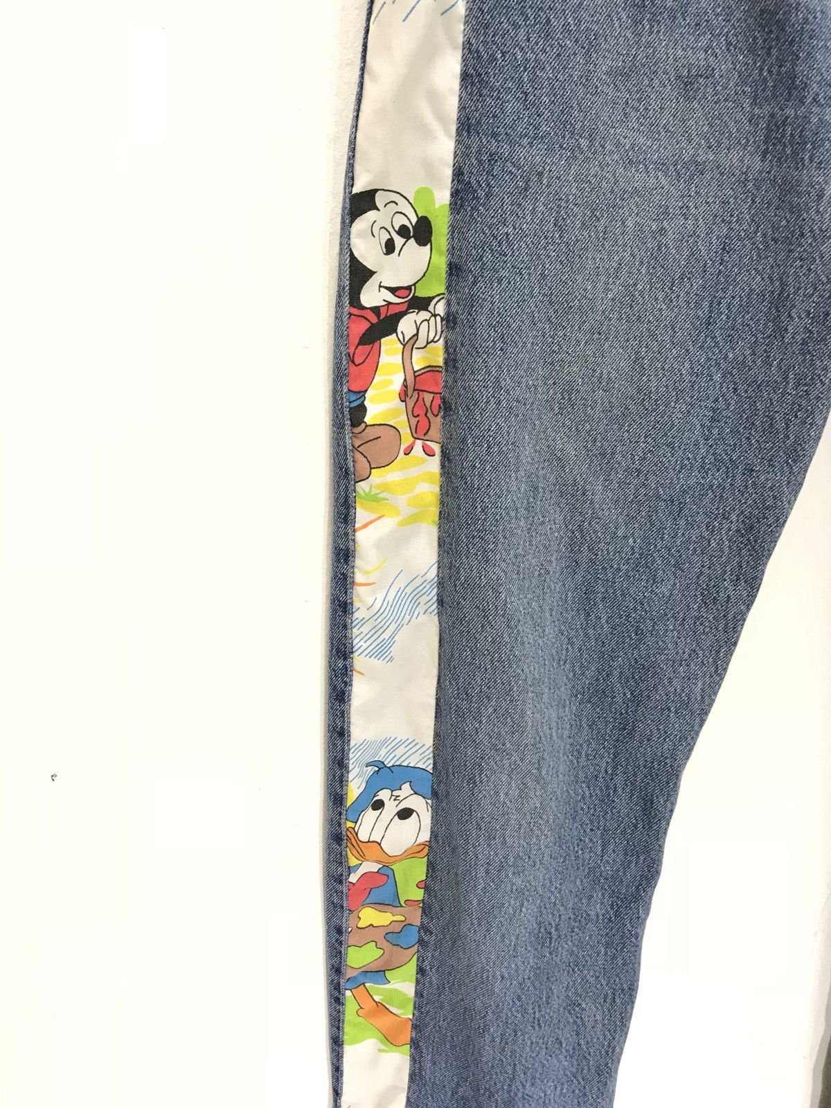 ✨ Vtg Levi’s 501 Rebuild Mickey Mouse Striped Regular