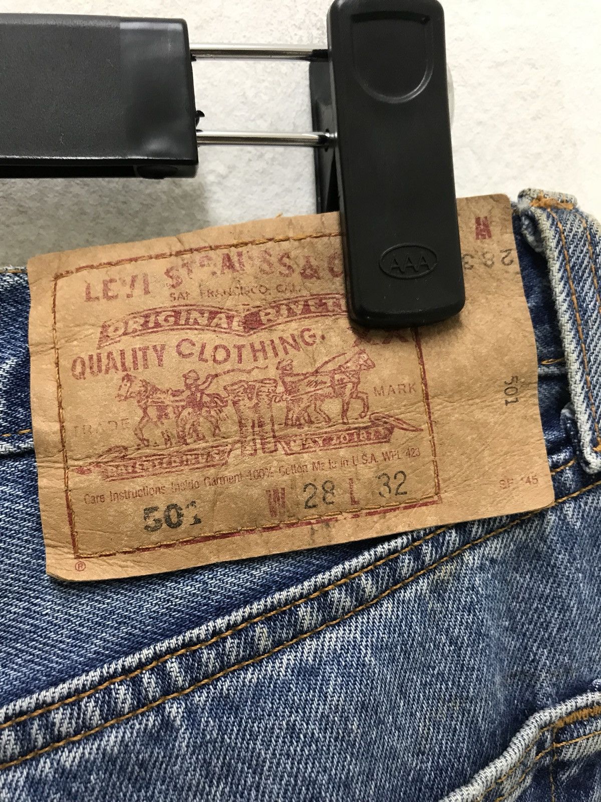 ✨ Vtg Levi’s 501 Rebuild Mickey Mouse Striped Regular